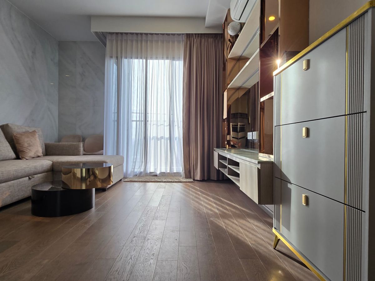 ให้เช่าคอนโดราชเทวี พญาไท : Park Origin Phayathai【𝐑𝐄𝐍𝐓】🔥ห้องดีไซน์มินิมอล เรียบง่ายแต่หรู ลงตัวทุกมุมการใช้ชีวิต🔥  ติดต่อไลน์ไอดี: @hacondo