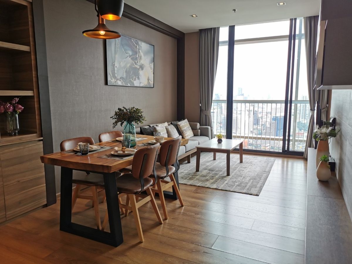 ให้เช่าคอนโดสุขุมวิท อโศก ทองหล่อ : for rent Park 24 // 2b2b // 56 sq.m