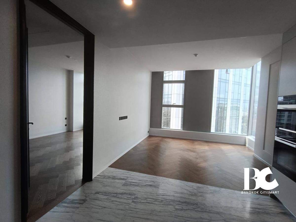ขายคอนโดสุขุมวิท อโศก ทองหล่อ : The Residences at 38 – Ultra Luxury 1-Bedroom Unit! Spacious & Elegant 1-Bedroom Condo – 57 SQ.M. | ฿24.5 Million