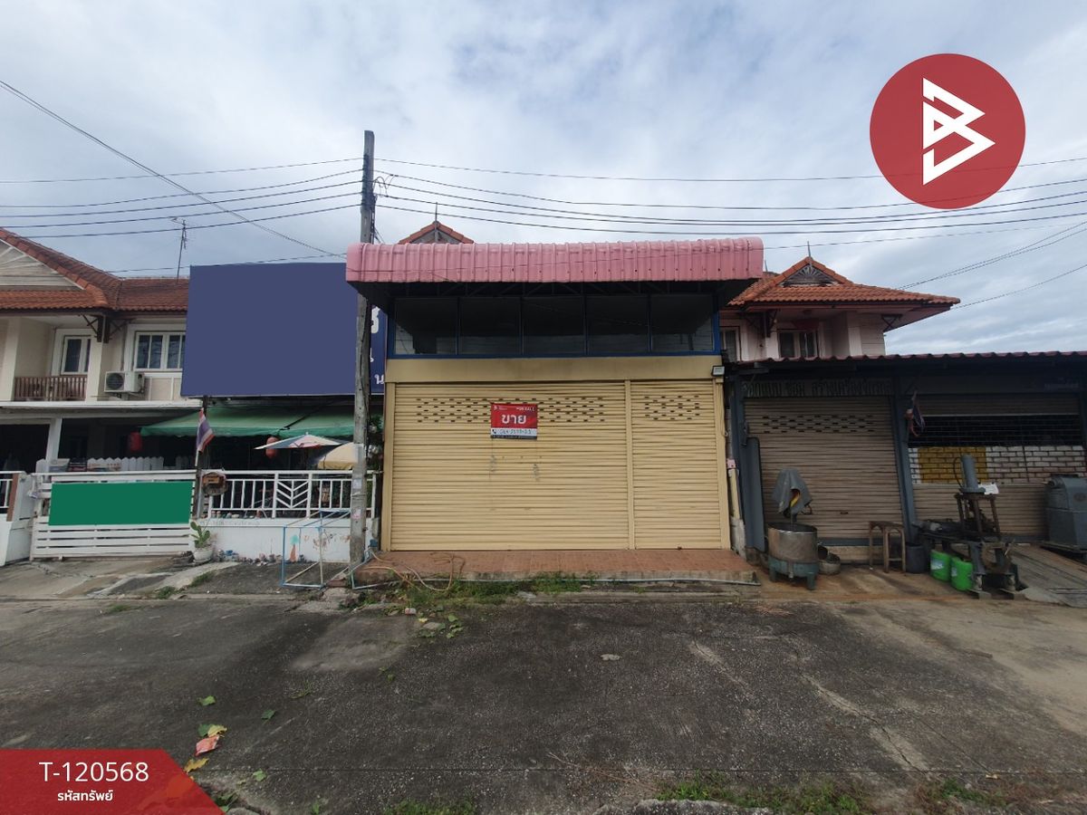 For SaleTownhomeNonthaburi, Bang Yai, Bangbuathong : Townhouse for sale Pruksa Village 10, Bang Kruai-Sai Noi, Nonthaburi, on the road in front of the project
