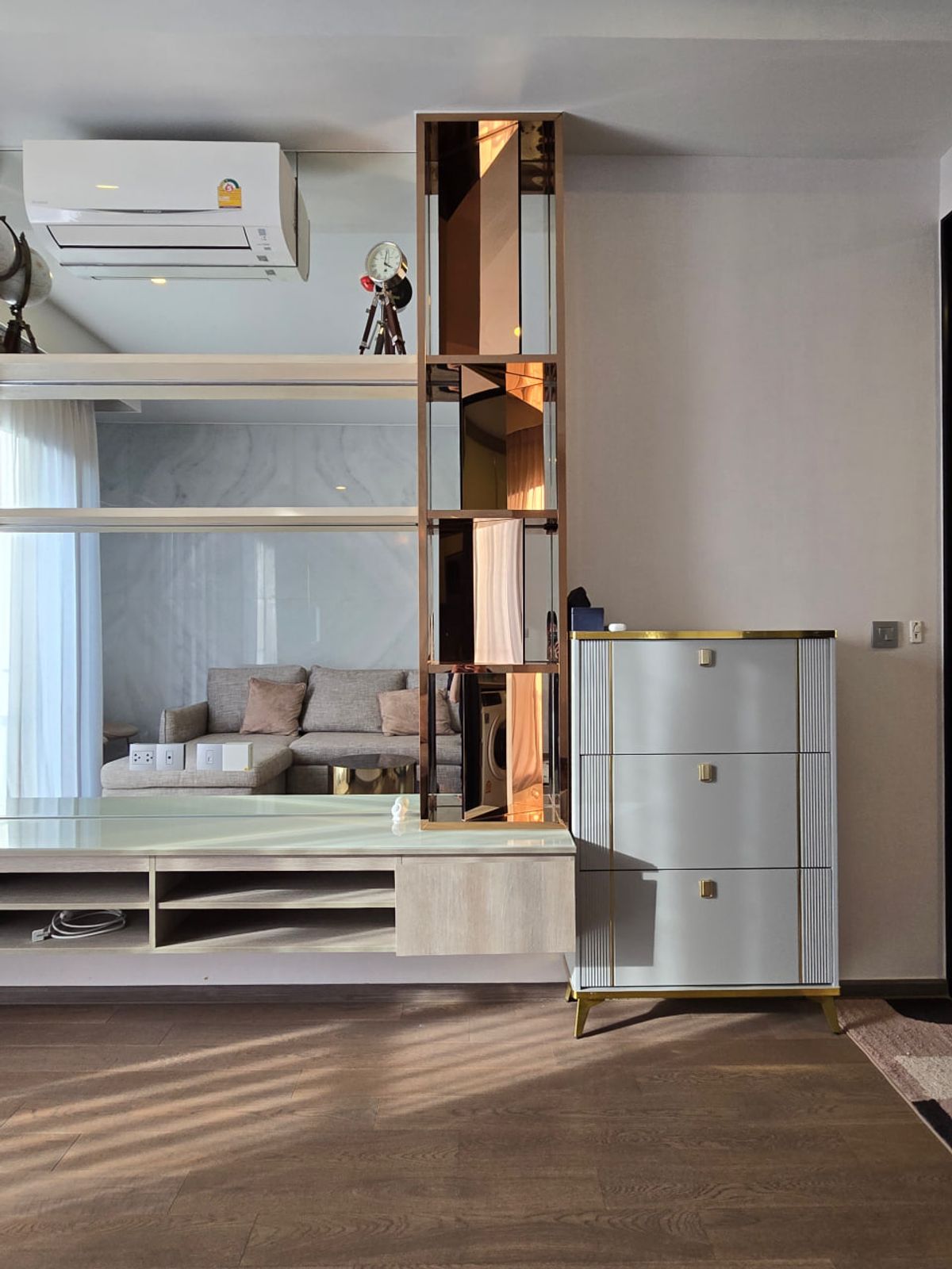 ให้เช่าคอนโดราชเทวี พญาไท : Park Origin Phayathai【𝐑𝐄𝐍𝐓】🔥ห้องดีไซน์มินิมอล เรียบง่ายแต่หรู ลงตัวทุกมุมการใช้ชีวิต🔥  ติดต่อไลน์ไอดี: @hacondo