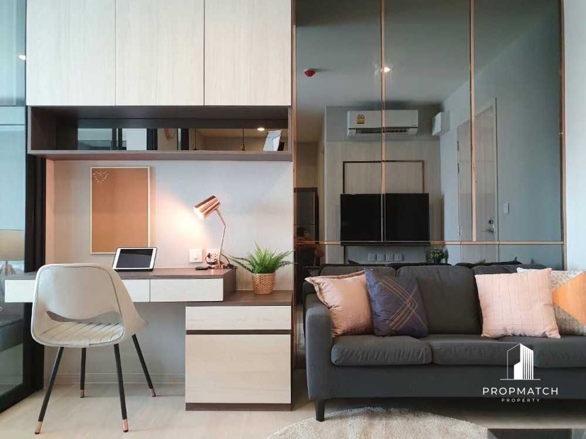 ขายคอนโดพระราม 9 เพชรบุรีตัดใหม่ RCA : ✨Flash Deal ✨ Life Asoke( 1Bed 1Bath 35SQM.) พร้อมอยู่ ! เพียง  5,100,000บาท Tel.0981315848 @propmatch