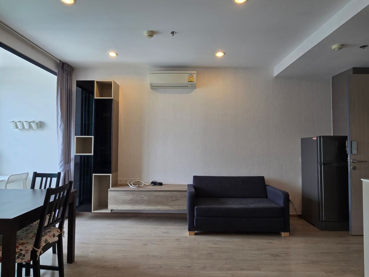 ให้เช่าคอนโดสยาม จุฬา สามย่าน : Ideo Q Chula Samyan【𝐑𝐄𝐍𝐓】🔥ห้องกว้าง เฟอร์แน่น สิ่งอำนวยความสะดวกจัดเต็ม ใกล้แหล่งเรียนรู้🔥  ติดต่อไลน์ไอดี: @hacondo