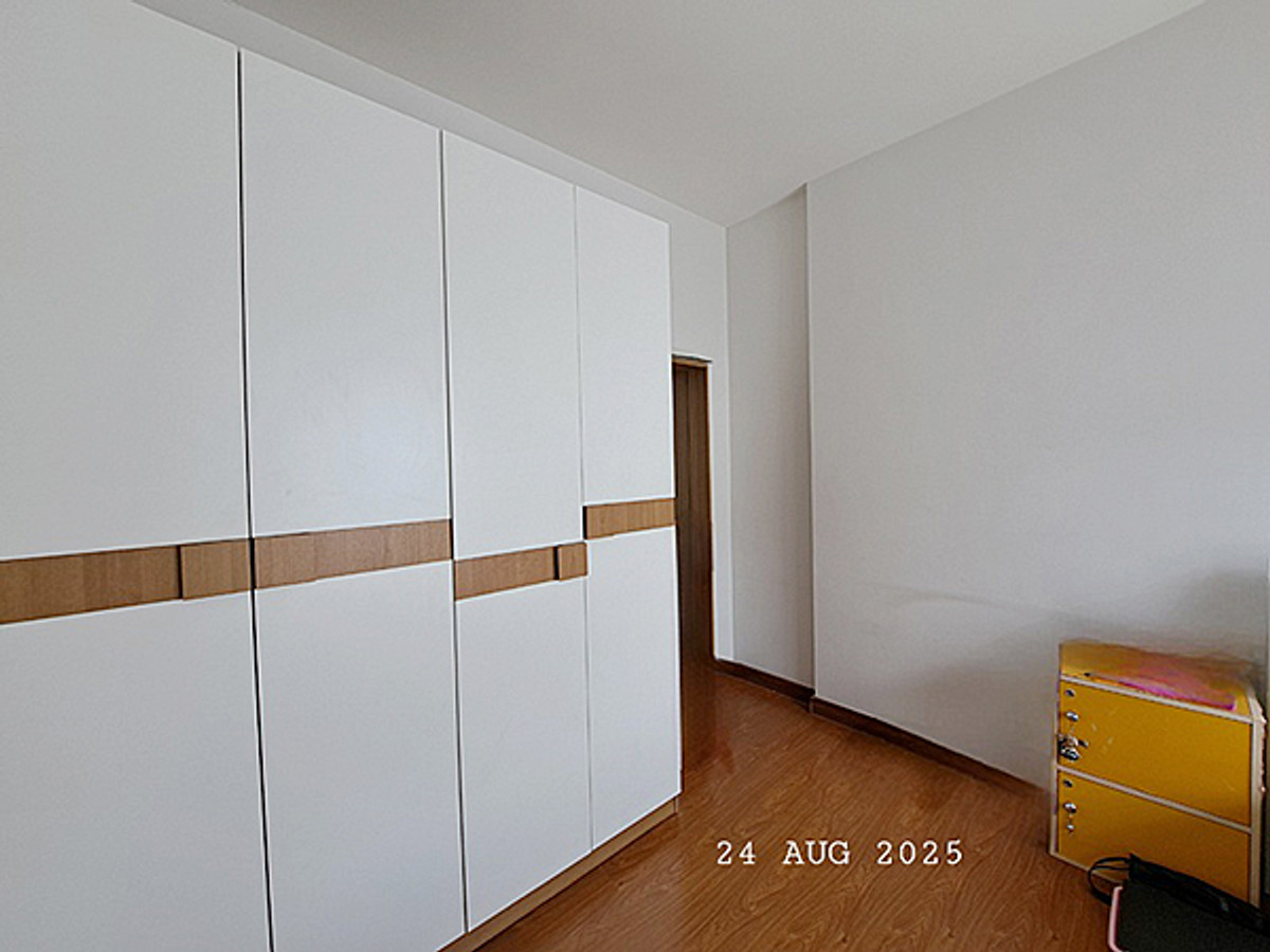 For SaleTownhomeEakachai, Bang Bon : 3-story townhome for sale, Ban Klang Mueang Sathorn Project-Taksin 2 Essence near BTS Wutthakat