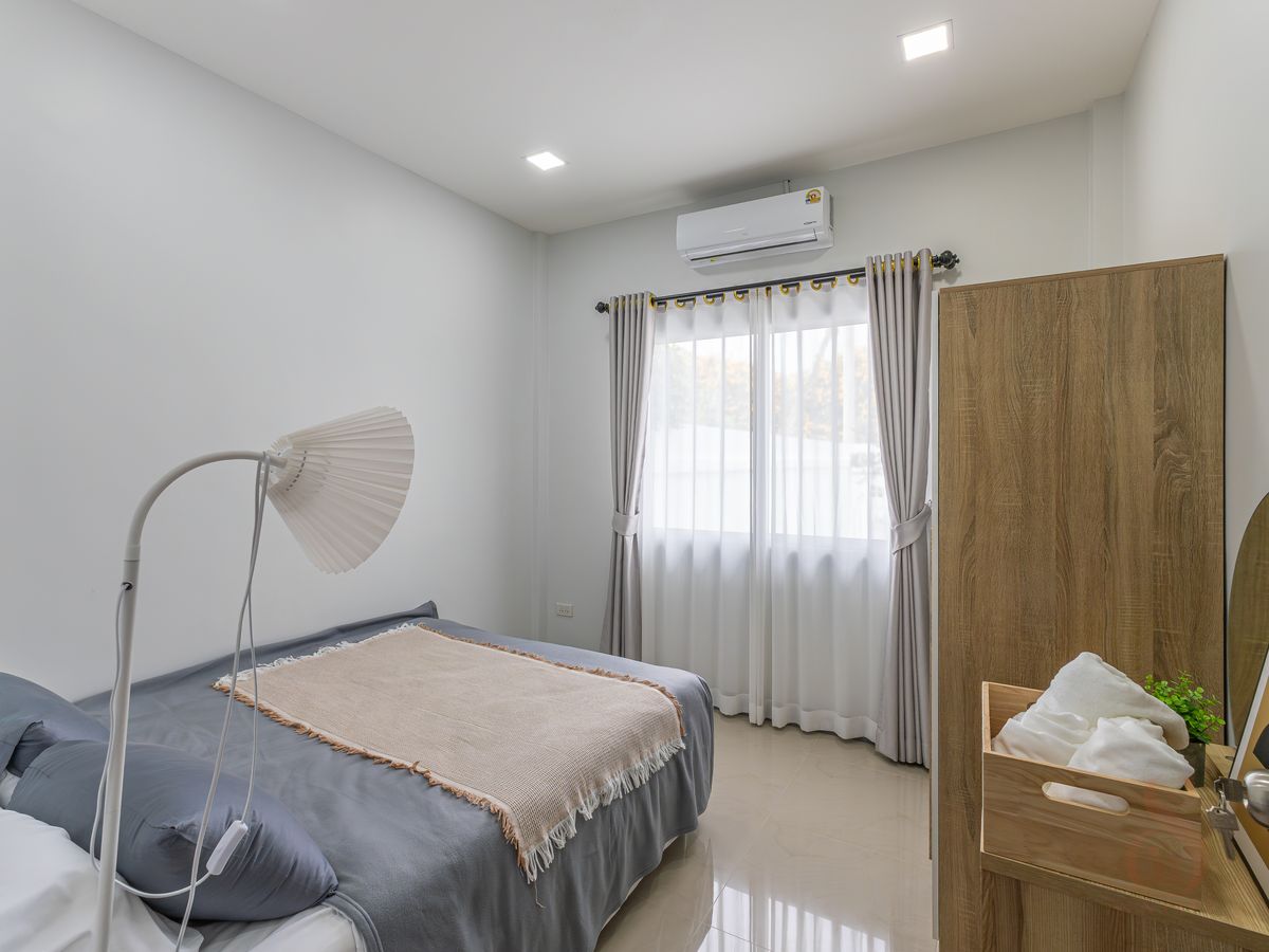 ขายพัทยา บางแสน ชลบุรี สัตหีบ : ขายบ้านแฝด 2 ห้องนอน ซอยสยามคันทรีคลับ