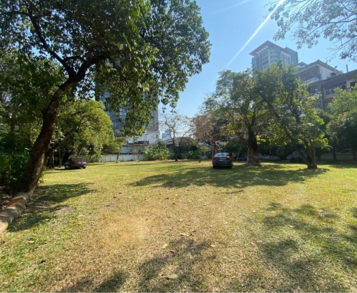 ขายที่ดินอ่อนนุช อุดมสุข : Land Area Sukhumvit 101 771 square wah, great value!