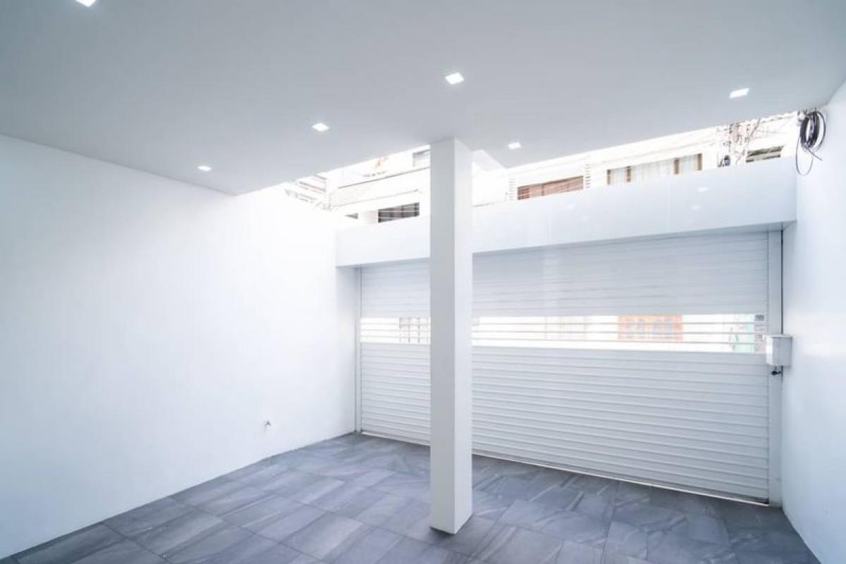 ขายทาวน์โฮมสุขุมวิท อโศก ทองหล่อ : 28/02/2026, Luxury 4 Bed Townhouse ใจกลางสุขุมวิท 15 พร้อมพื้นที่กว้าง 250 ตรม ราคาพิเศษ 29.9 ล้าน!