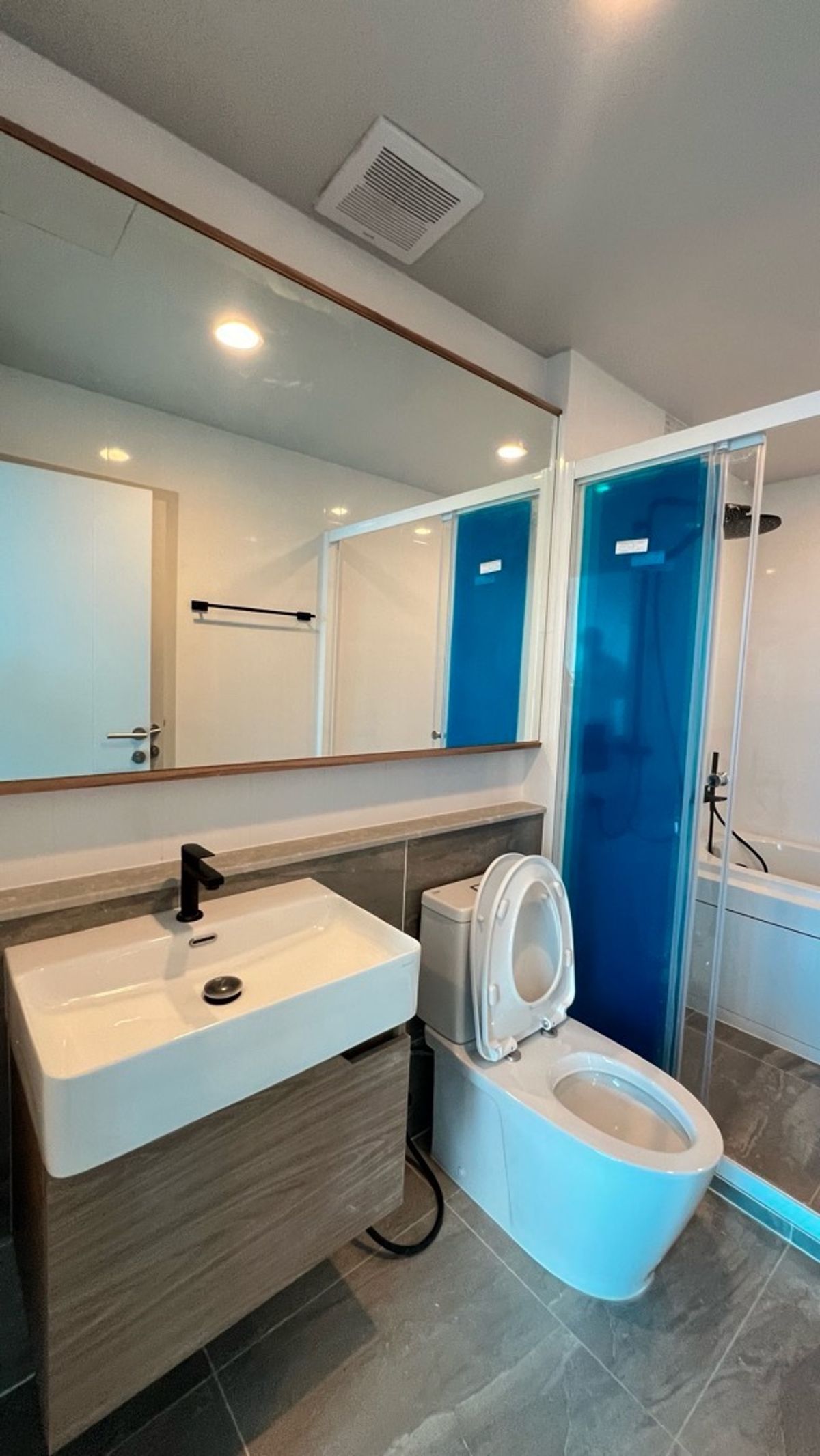 ขายดาวน์คอนโดสุขุมวิท อโศก ทองหล่อ : 9 MB ก็ซื้อ 2 ห้องนอน บนทองหล่อได้  บริการระดับ World Class จาก Ascott Culture Thonglor 250m BTS Thonglor  