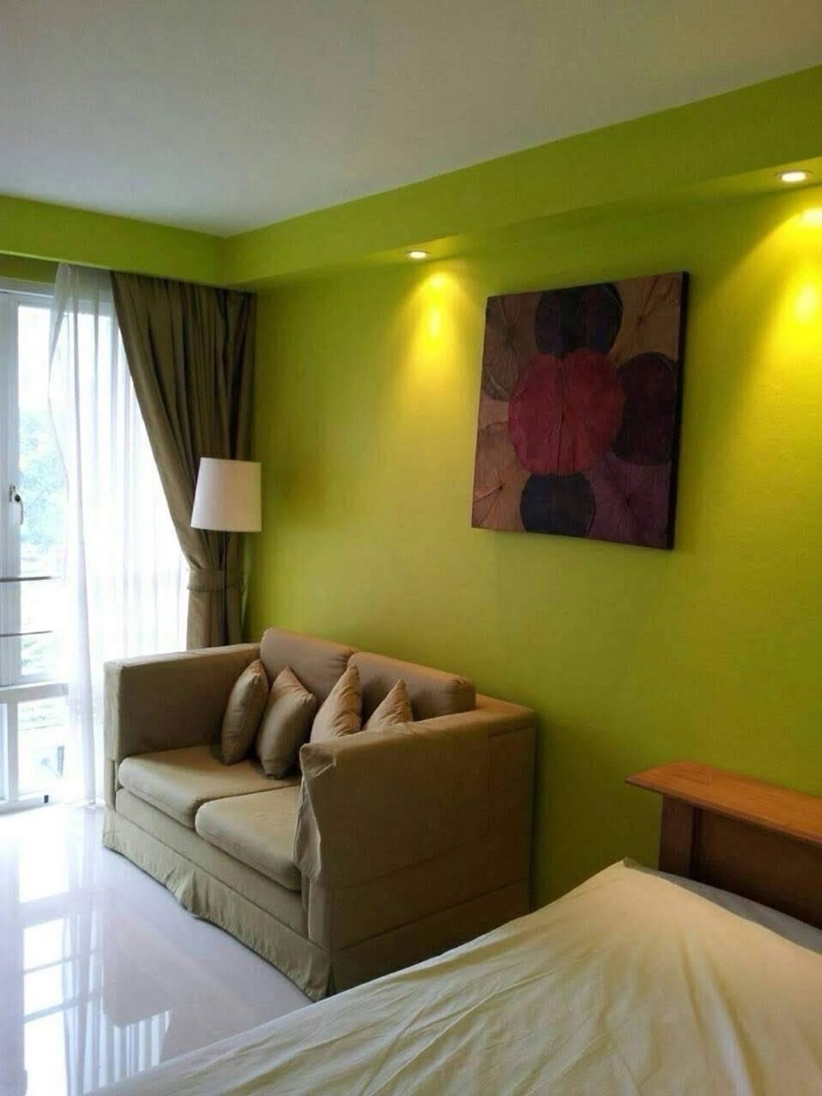 ให้เช่าคอนโดพระราม 9 เพชรบุรีตัดใหม่ RCA : ให้เช่า พร้อมเข้าอยู่ คอนโด I House Laguna Garden RCA ตึกC