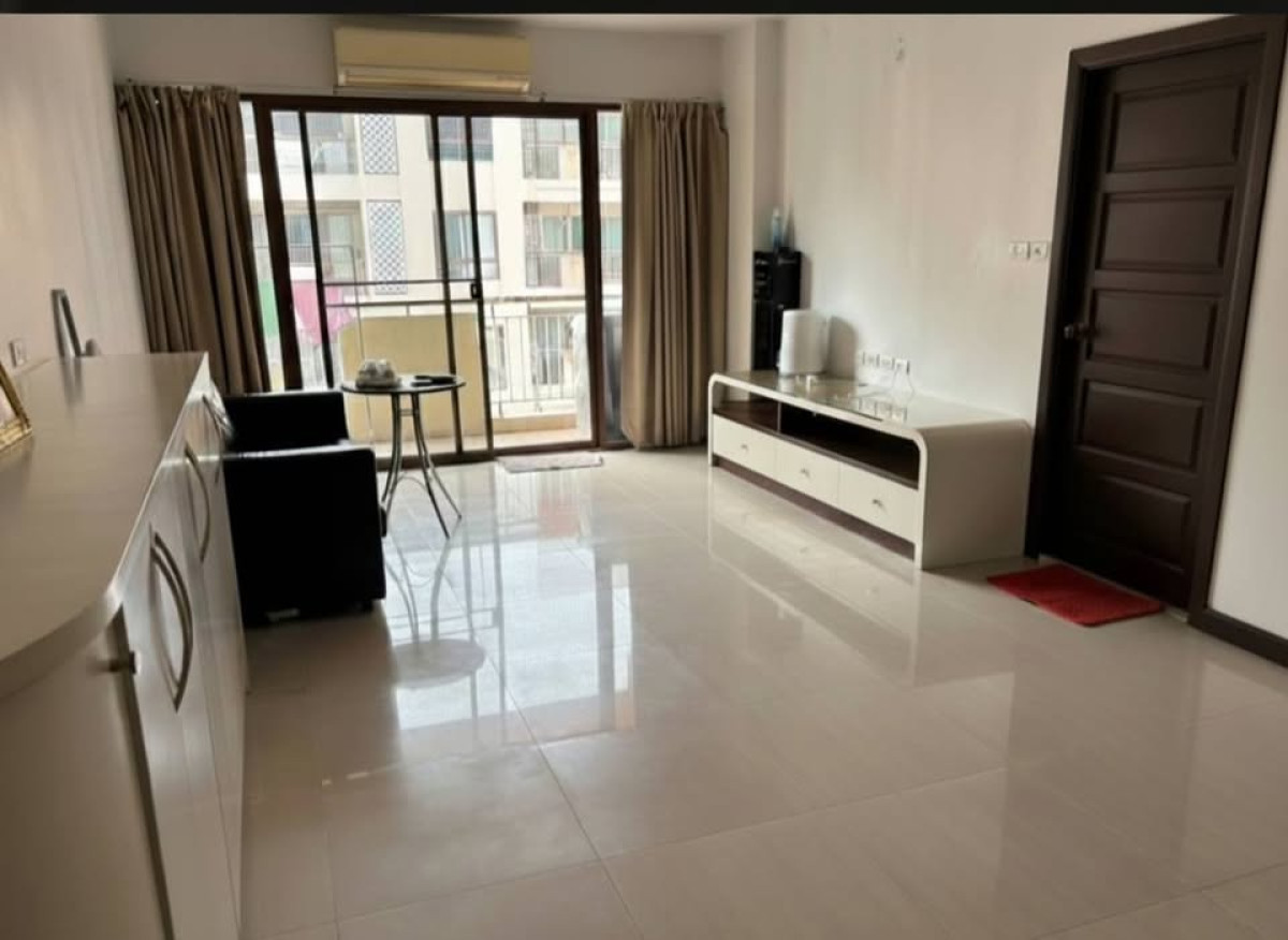 For SaleCondoRatchadapisek, Huaikwang, Suttisan : For Sale Condo , Baan Klang Krung Resort Ratchada 7 , MRT-Thailand Cultural Centre , Din Daeng , Din Daeng , Bangkok ,  CX-139382