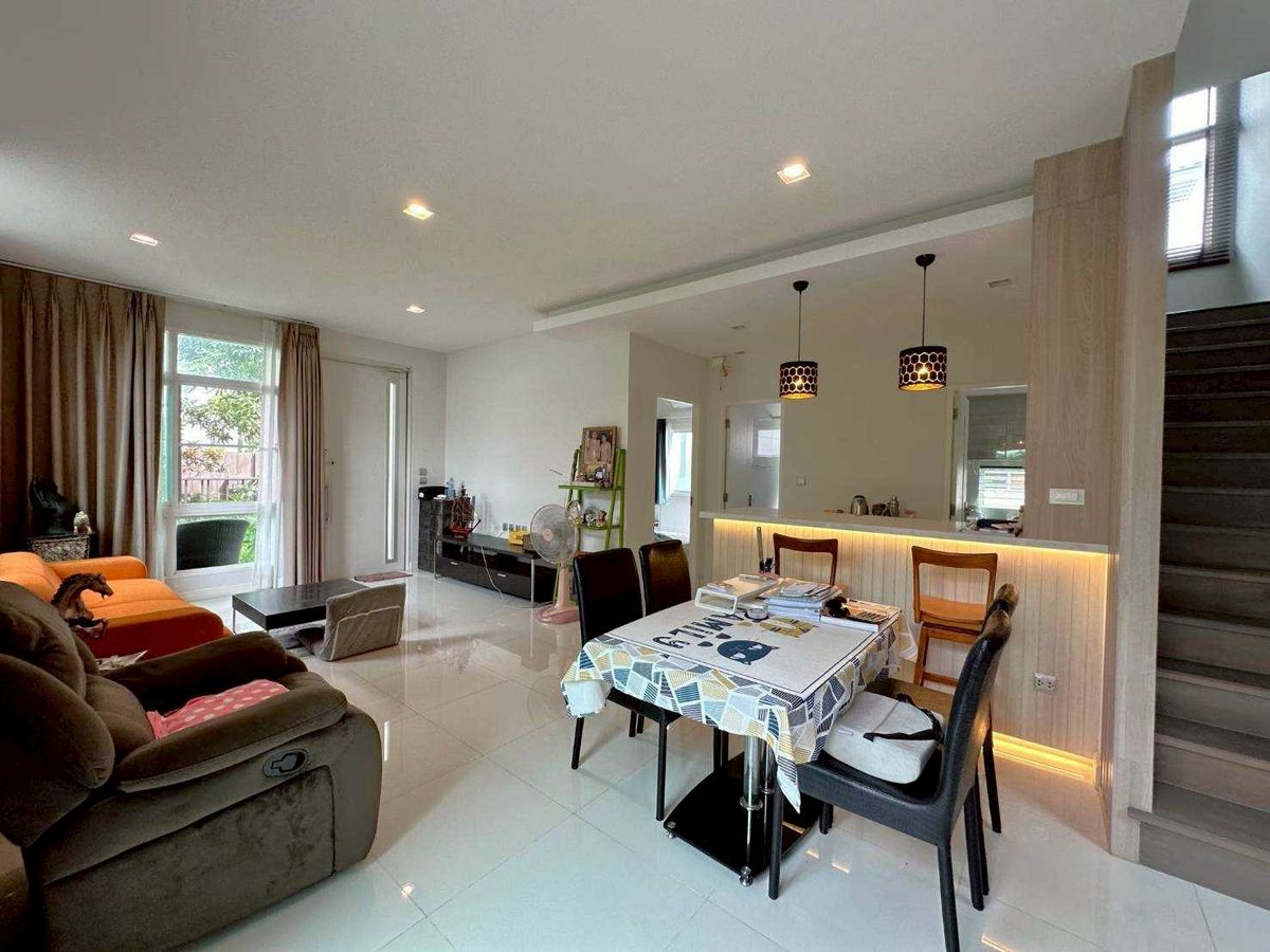 ขายบ้านบางแค เพชรเกษม : ขาย บ้านเดี่ยว2ชั้น ทำเลหนองแขม หมู่บ้านสีวลี เพชรเกษม69 จาก แลน แอนด์ เฮ้าส์