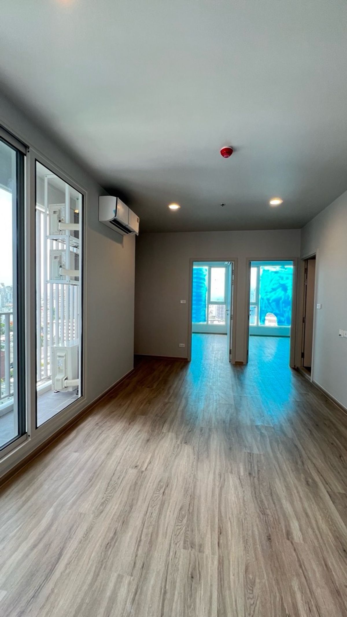 Sale DownCondoSukhumvit, Asoke, Thonglor : 9 MB also bought 2 bedrooms on Thonglor. The World Class service from ASCOTT Culture Thonglor 250m BTS Thonglor.