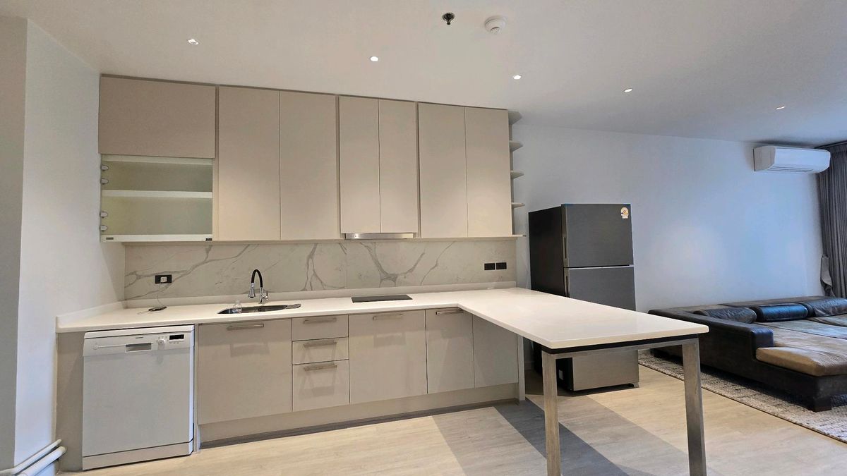 ขายคอนโดราชเทวี พญาไท : The Address Siam — คอนโดใจกลางเมือง วิวพารากอน-ตึกใบหยก ขนาด 80 ตร.ม. | ชั้น 22 ขนาด 2 ห้องนอน | 2 ห้องน้ำ