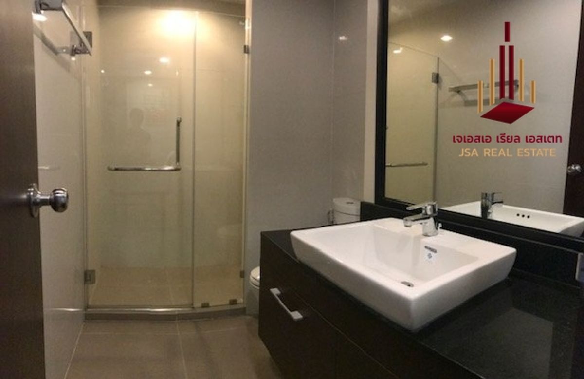 For RentCondoLadprao, Central Ladprao : ✨ For Rent: The Line Phahonyothin Park Condo ✨ 💰 ONLY 19,500 THB/Month