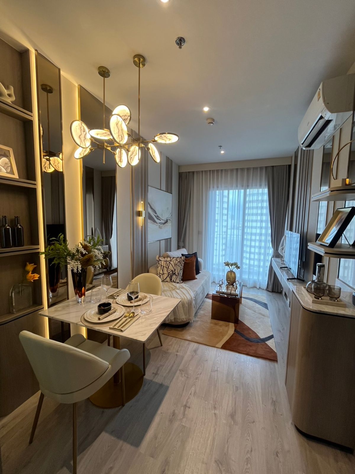 ขายคอนโดสุขุมวิท อโศก ทองหล่อ : RHYTHM Ekkamai Estate For Sale – Private Condo in the middle of Ekkamai