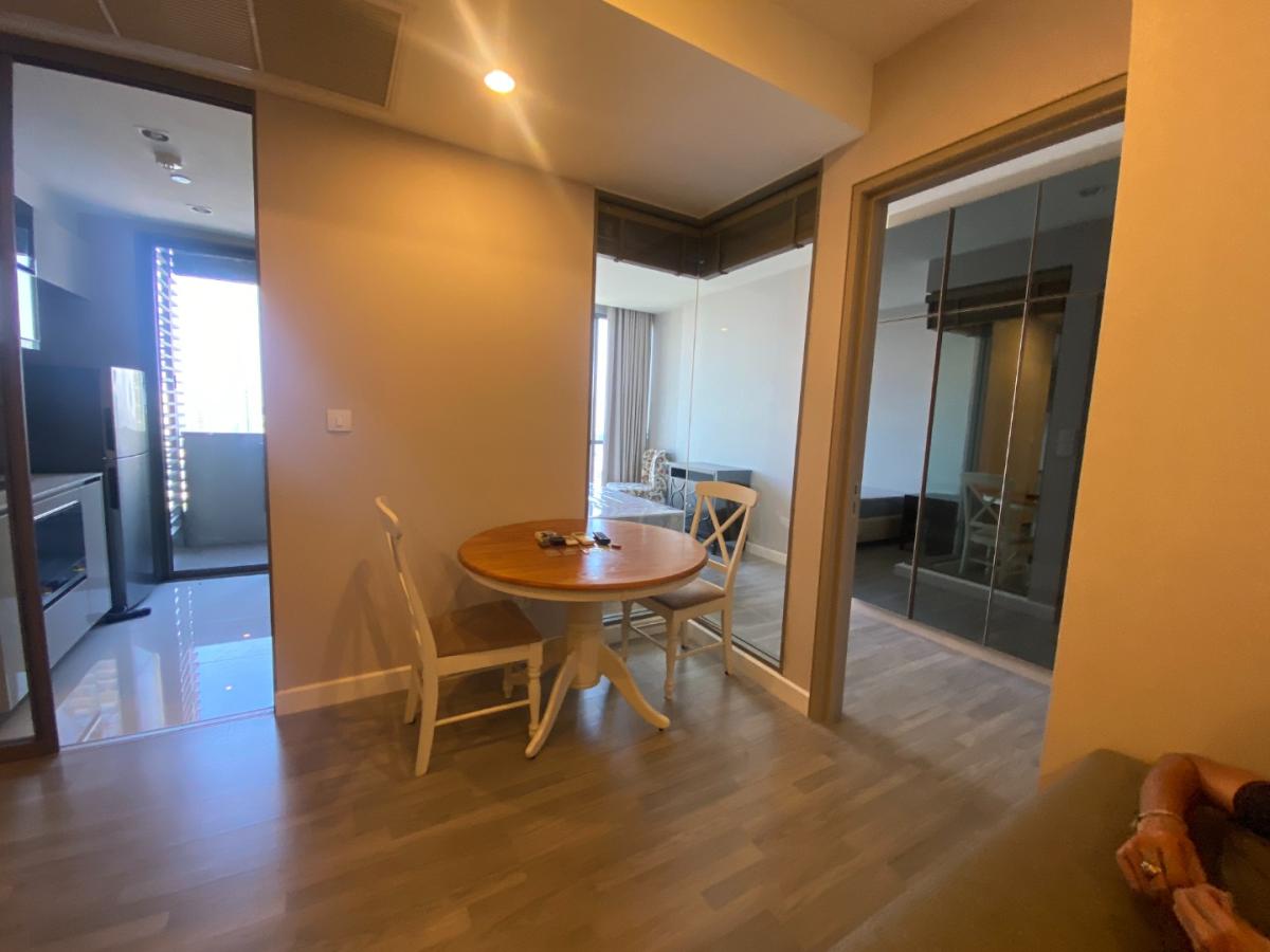 ขายคอนโดสยาม จุฬา สามย่าน : 🔥ขายด่วน🔥เดอะ รูม พระราม 4 ชั้น30 วิวสวย เฟอร์นิเจอร์ครบพร้อมเข้าอยู่ ใกล้รถไฟฟ้า MRT หัวลำโพง