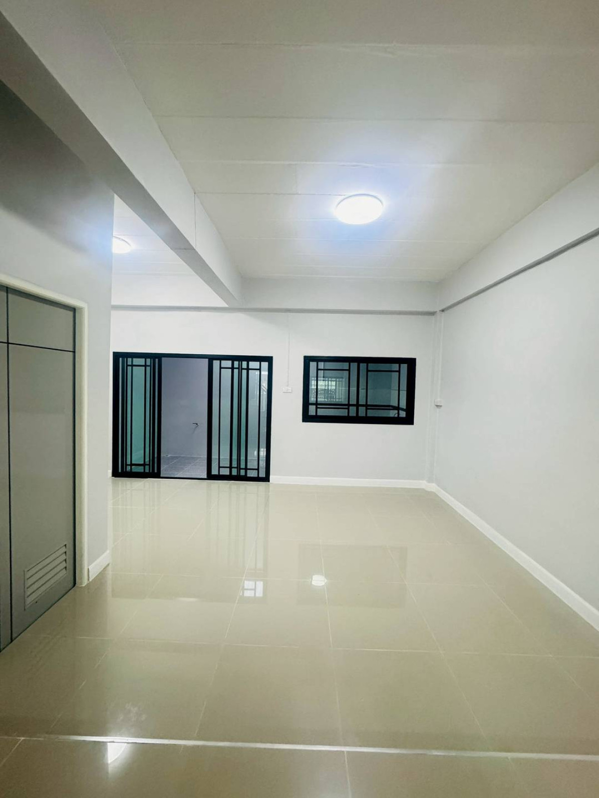 For SaleHouseNonthaburi, Bang Yai, Bangbuathong : For Sale Townhouse/Townhome  , Buathong Thani Park , wide frontage , newly renovated , Bang Bua Thong , Bang Bua Thong , Nonthaburi , CX-143952