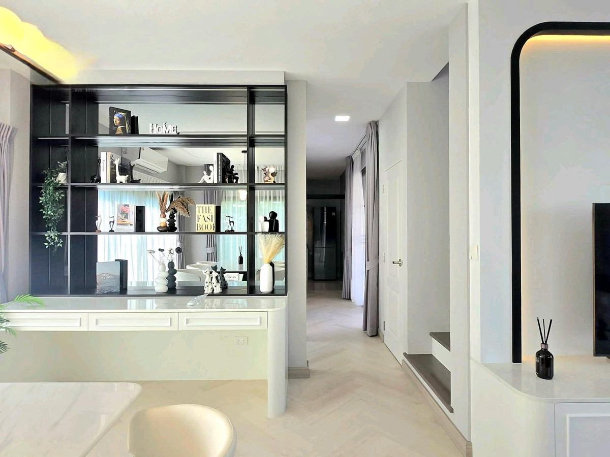 ให้เช่าบ้านสมุทรปราการ สำโรง : 📌 ให้เช่า บ้านเดี่ยว 𝑮𝒓𝒂𝒏𝒅𝒆 𝑷𝒍𝒆𝒏𝒐 𝑺𝒖𝒌𝒉𝒖𝒎𝒗𝒊𝒕-𝑩𝒂𝒏𝒈𝒏𝒂 แกรนด์ พลีโน่ สุขุมวิท-บางนา