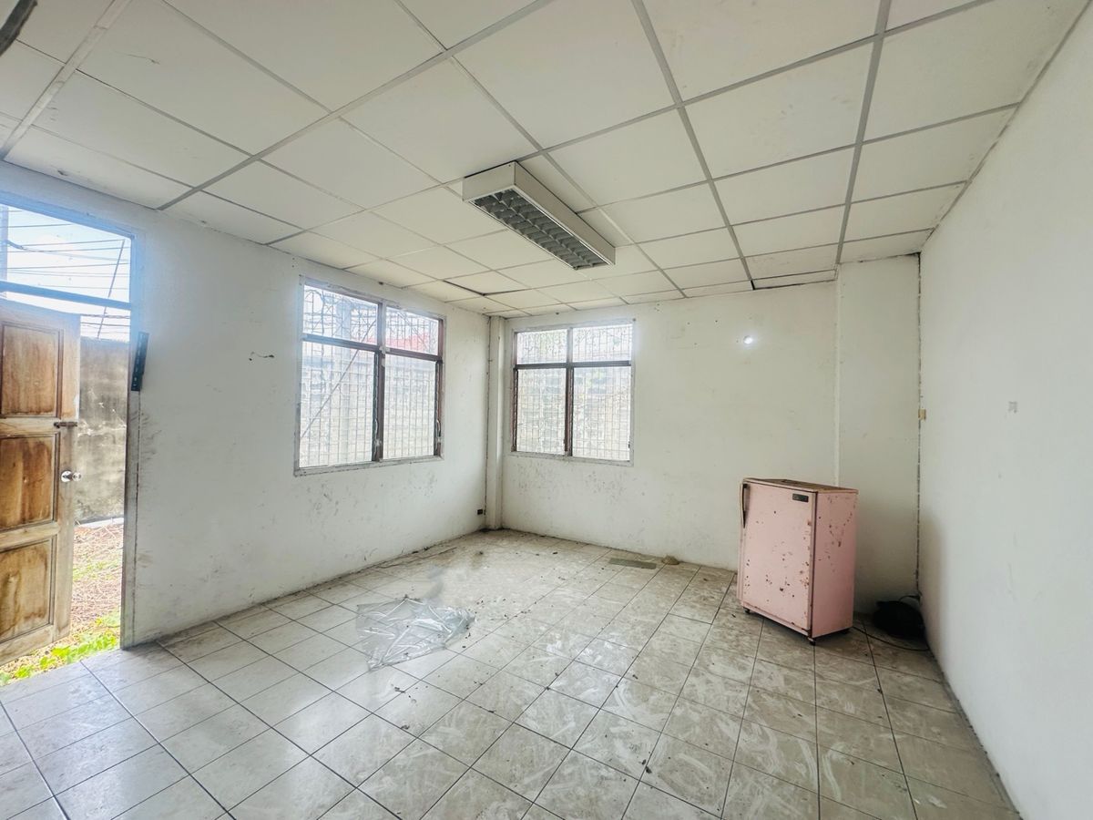 ขายโรงงานมหาชัย สมุทรสาคร : ขายโรงงาน 2 หลัง พร้อมสำนักงาน 3 ชั้น เนื้อที่ 2-3-82 ไร่ ซ.สุขาภิบาล 2 ถ.พุทธมณฑลสาย 4 ต.อ้อมน้อย อ.กระทุ่มแบน จ.สมุทรสาคร