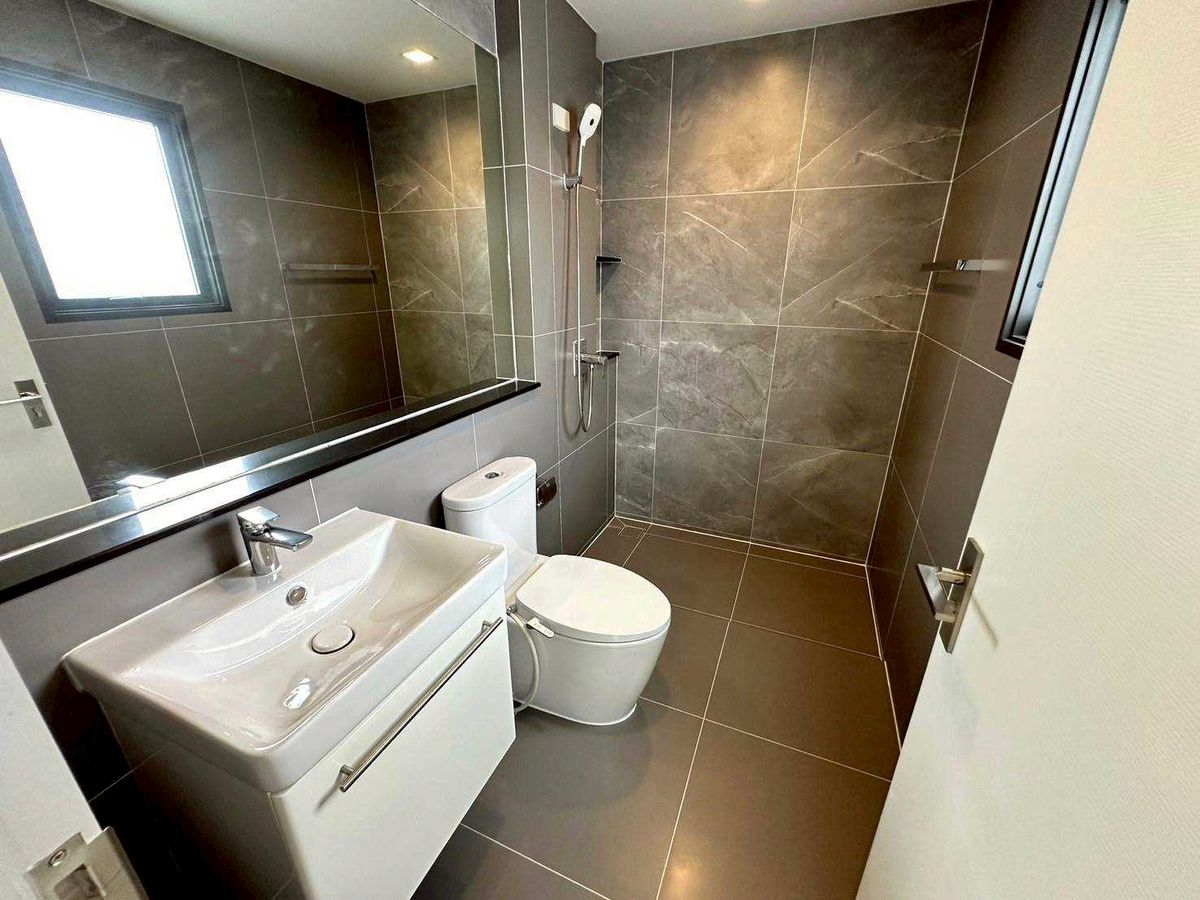 For SaleHouseBang kae, Phetkasem : Venue ID detached house for sale, Petchkasem 81, large detached house Modern style from SC Asset