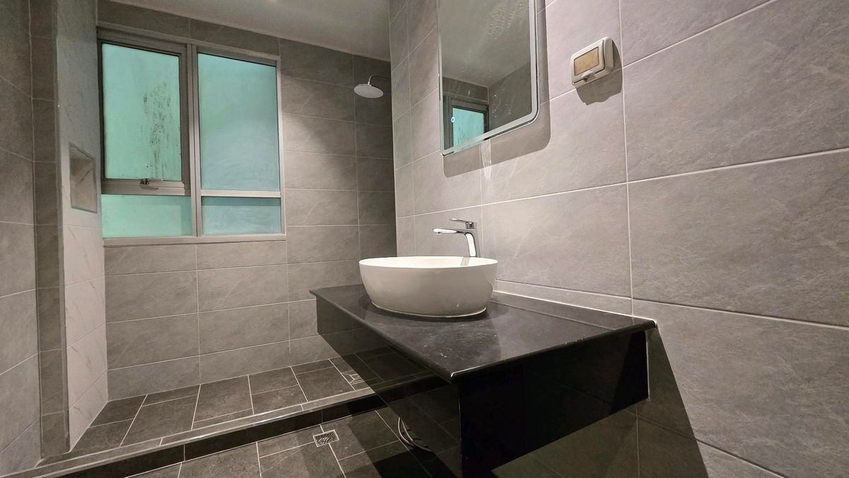 ขายคอนโดราชเทวี พญาไท : The Address Siam — คอนโดใจกลางเมือง วิวพารากอน-ตึกใบหยก ขนาด 80 ตร.ม. | ชั้น 22 ขนาด 2 ห้องนอน | 2 ห้องน้ำ