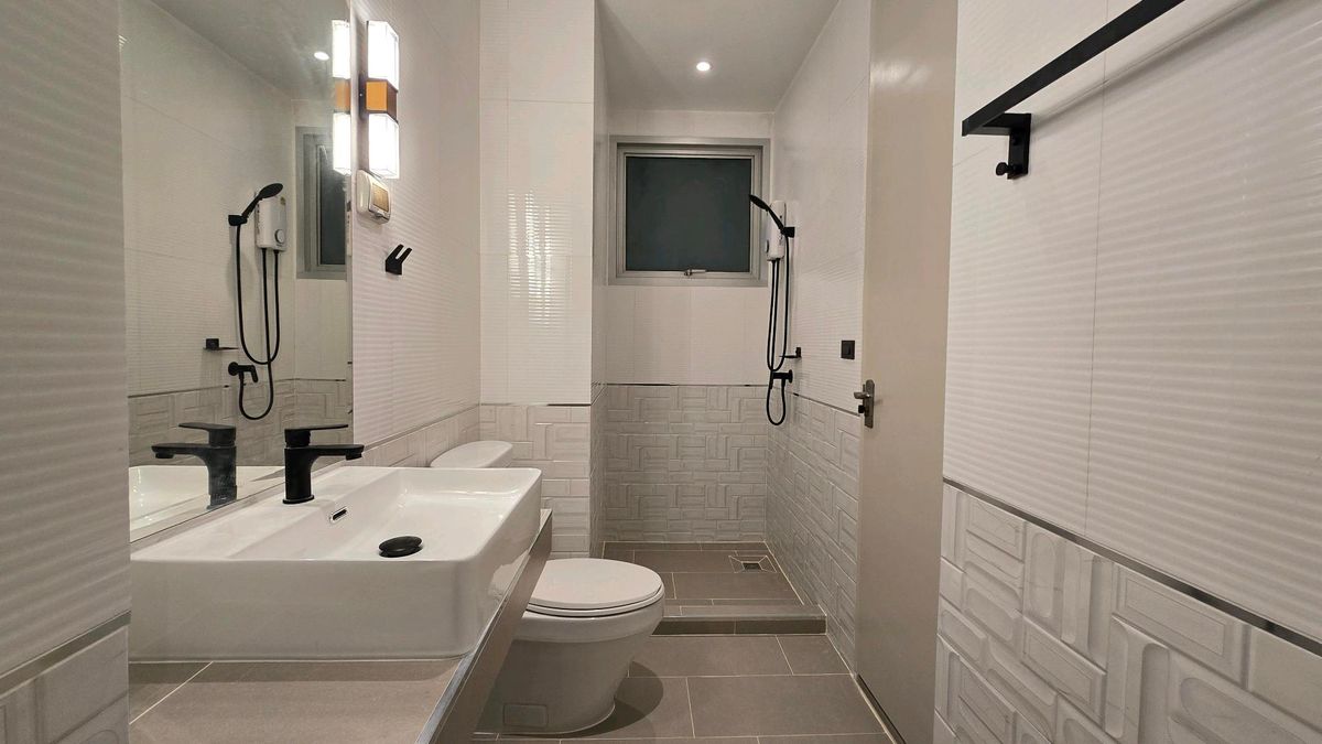 ขายคอนโดราชเทวี พญาไท : The Address Siam — คอนโดใจกลางเมือง วิวพารากอน-ตึกใบหยก ขนาด 80 ตร.ม. | ชั้น 22 ขนาด 2 ห้องนอน | 2 ห้องน้ำ