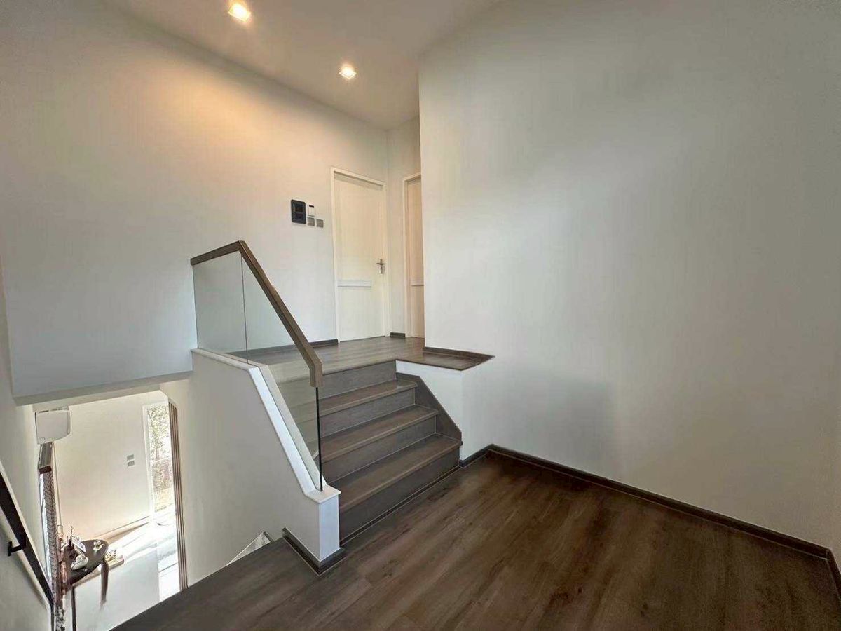 ขายบ้านบางแค เพชรเกษม : ขาย บ้านเดี่ยว2ชั้น ทำเลหนองแขม หมู่บ้านสีวลี เพชรเกษม69 จาก แลน แอนด์ เฮ้าส์