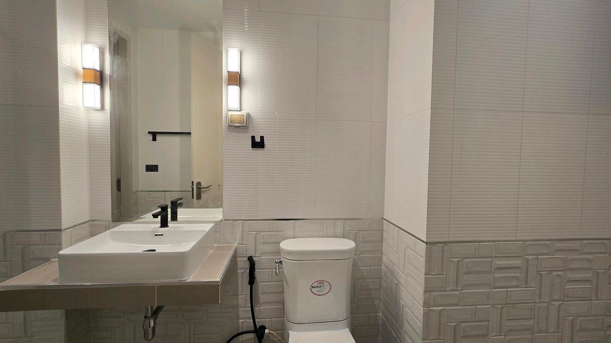 ขายคอนโดราชเทวี พญาไท : The Address Siam — คอนโดใจกลางเมือง วิวพารากอน-ตึกใบหยก ขนาด 80 ตร.ม. | ชั้น 22 ขนาด 2 ห้องนอน | 2 ห้องน้ำ