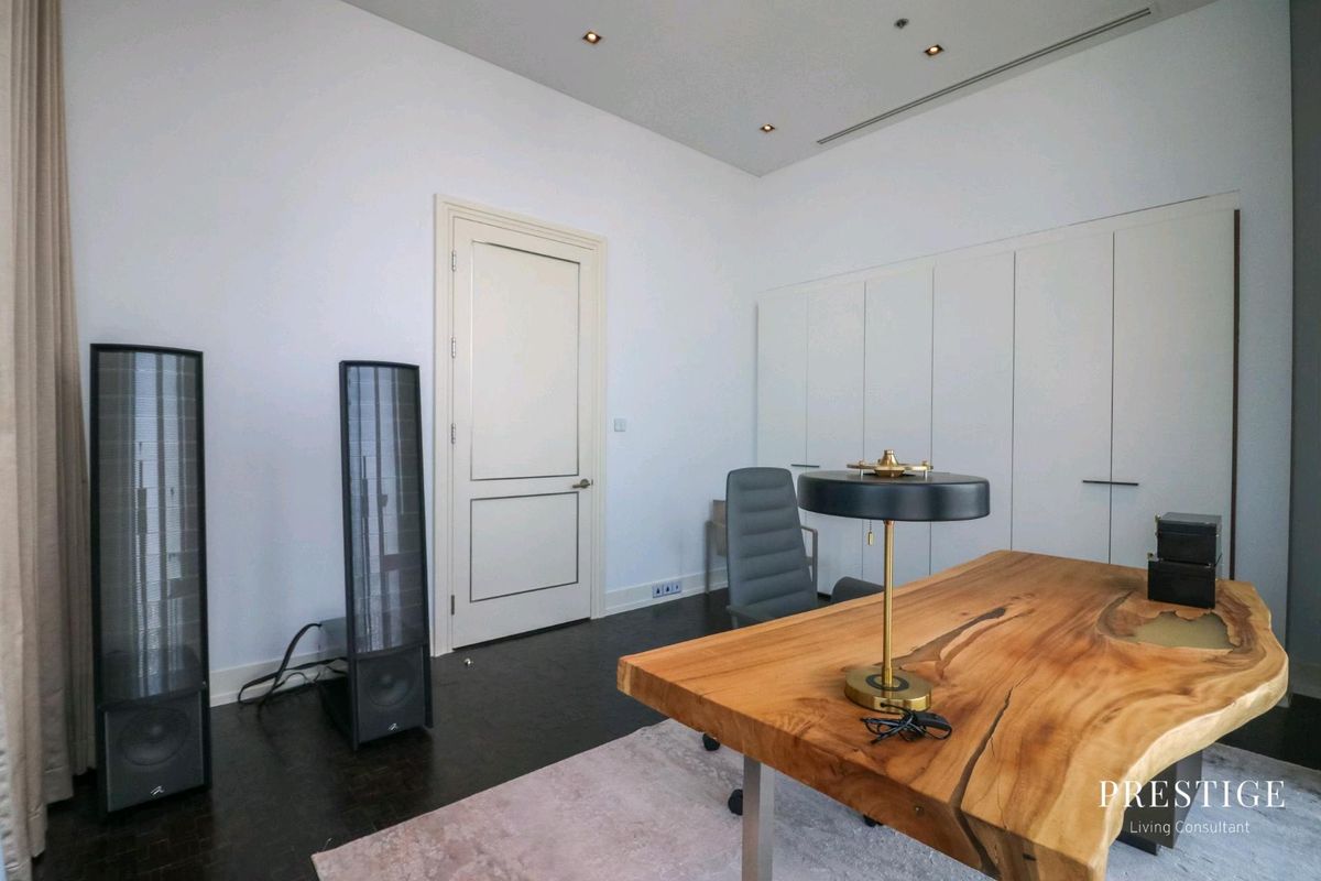 ขายคอนโดสาทร นราธิวาส : 📌For SALE ขาย | The Ritz Carlton Residences Bangkok ✨️ Sky Residences ✨️ - 3BR (353 sqm) 260,000,000 THB