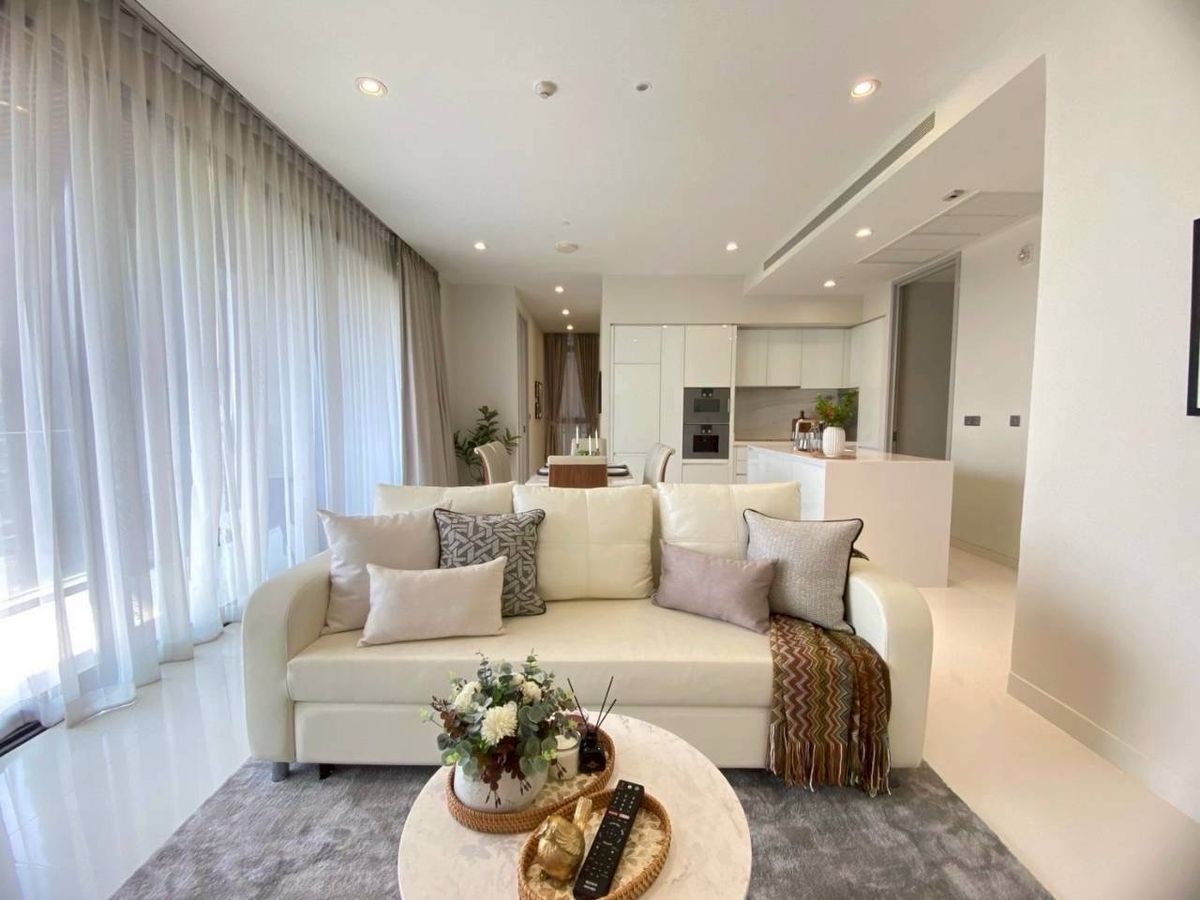ขายคอนโดสุขุมวิท อโศก ทองหล่อ : For Rent 📍Vittorio sukhumvit 39 🛀2 bed 3 bath📞0639399665