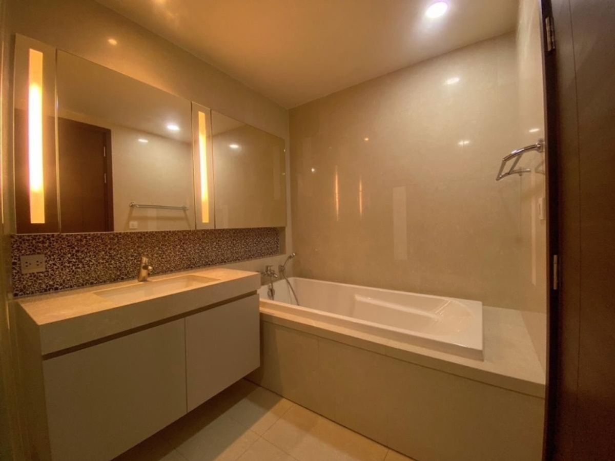 For RentCondoSukhumvit, Asoke, Thonglor : ✅ QTR108 ✅ Line : @p2nproperty