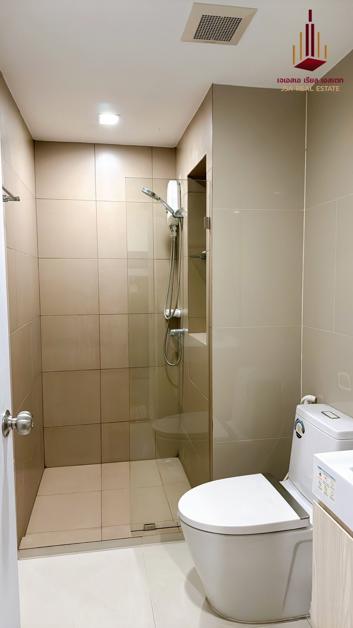 ให้เช่าคอนโดพัฒนาการ ศรีนครินทร์ : ✨ For Rent: Rich Park @ Triple Station Condo ✨  💰 Only 13,000 THB/month