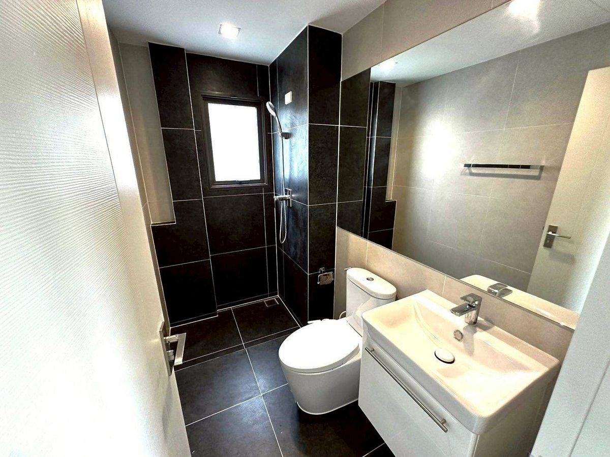 For SaleHouseBang kae, Phetkasem : Venue ID detached house for sale, Petchkasem 81, large detached house Modern style from SC Asset