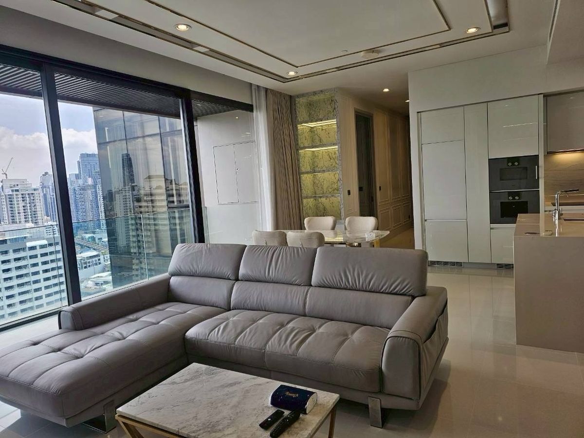 ให้เช่าคอนโดสุขุมวิท อโศก ทองหล่อ : For  Rent 📍Vittorio sukhumvit 39 🛀2 bed 3 bath📞0639399665
