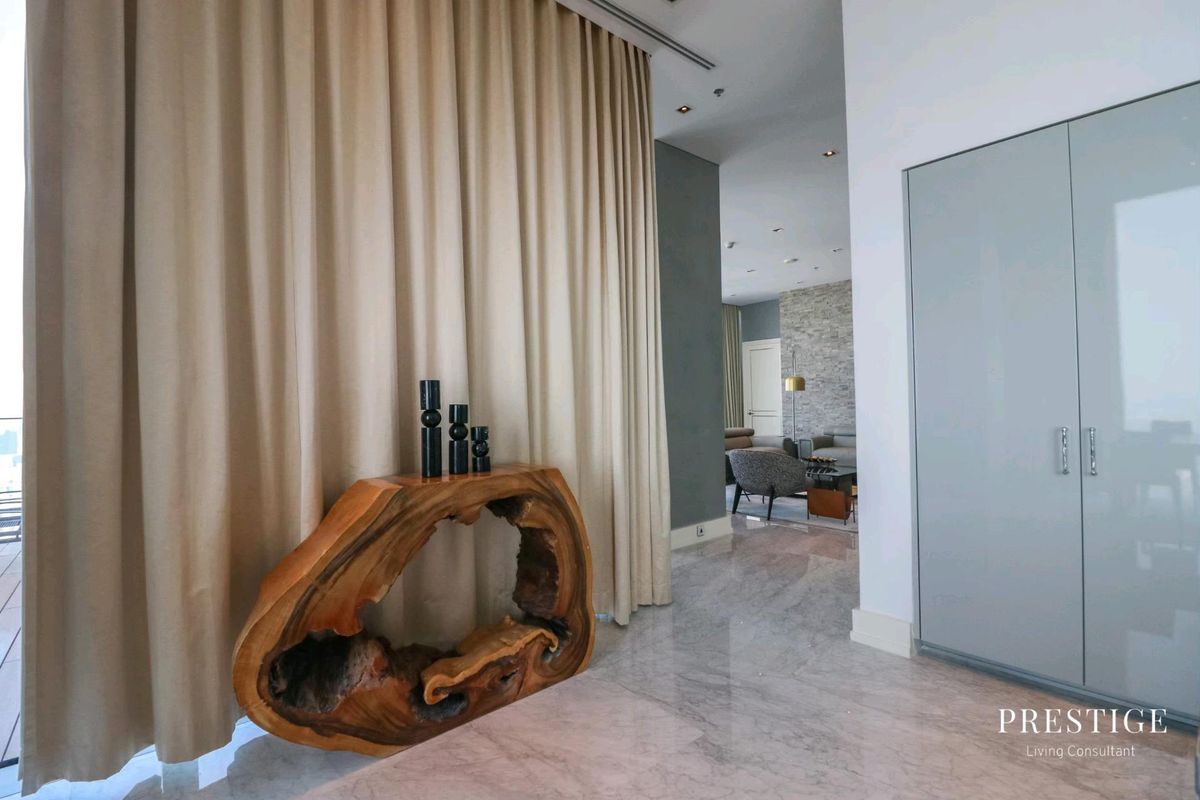 ขายคอนโดสาทร นราธิวาส : 📌For SALE ขาย | The Ritz Carlton Residences Bangkok ✨️ Sky Residences ✨️ - 3BR (353 sqm) 260,000,000 THB