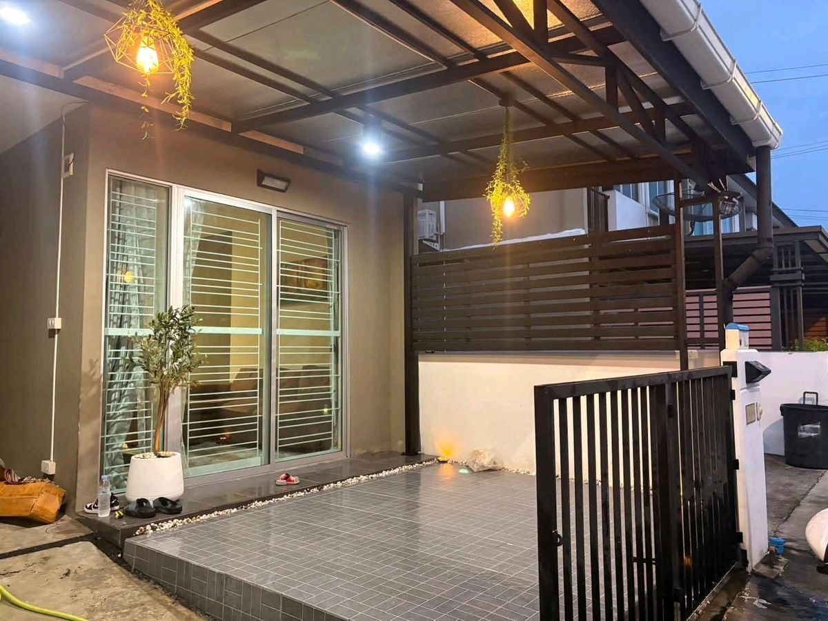 ให้เช่าทาวน์โฮมสมุทรปราการ สำโรง : 📍 ทำเลดี เดินทางสะดวก ลวดราคาพิเศษแต่เดือนกันยายนนี้ 