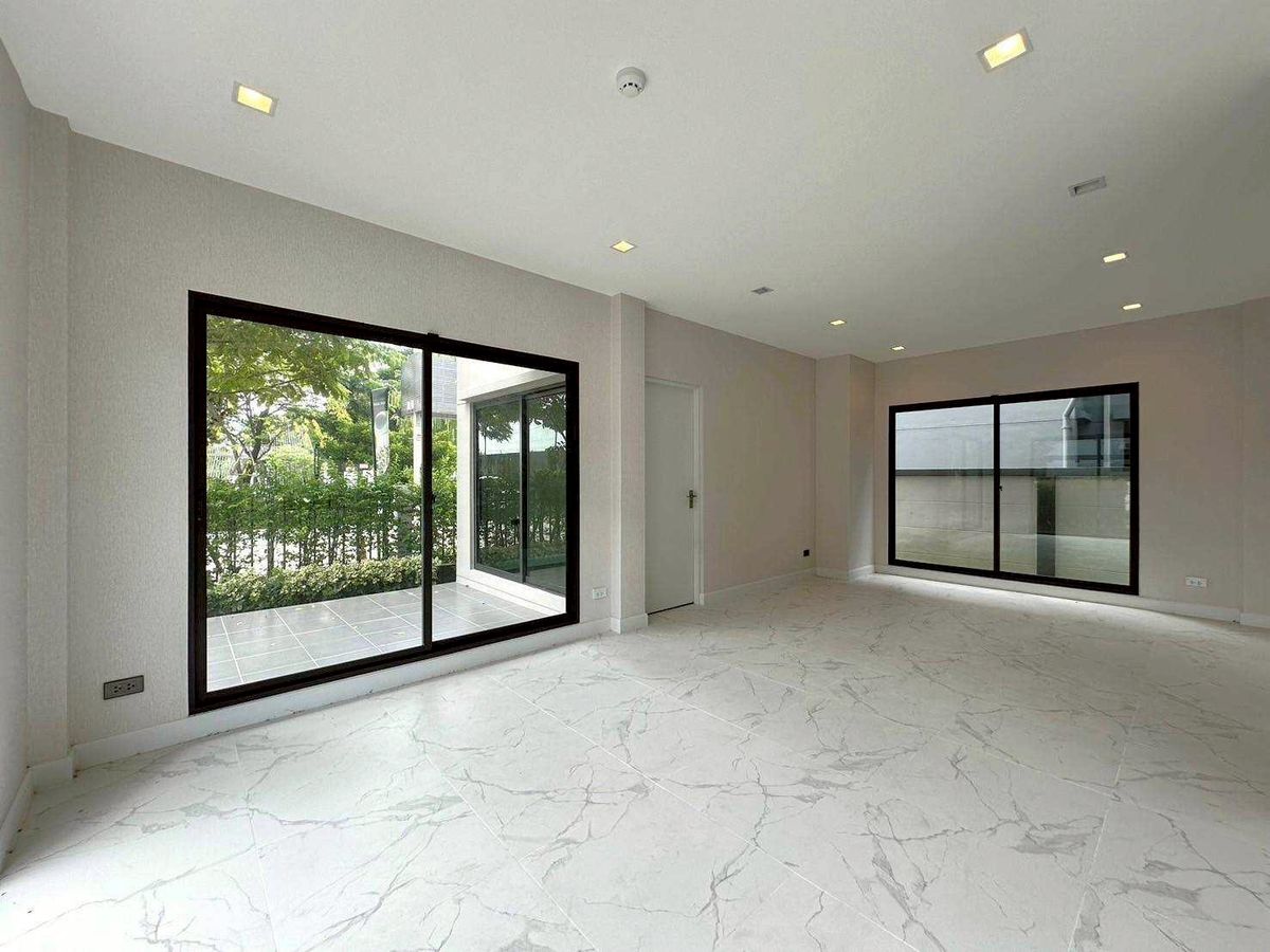 For SaleHouseBang kae, Phetkasem : Venue ID detached house for sale, Petchkasem 81, large detached house Modern style from SC Asset