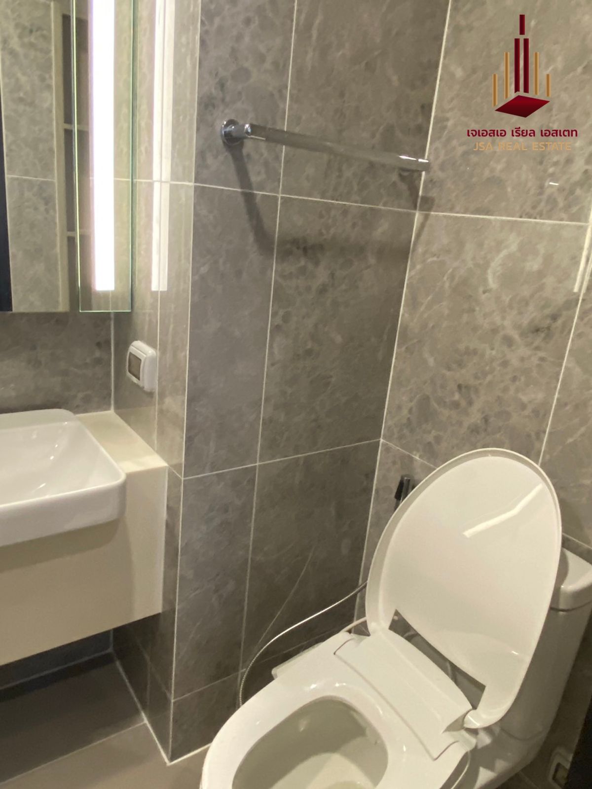 For RentCondoAri,Anusaowaree : ✨ For Rent: Noble Around Ari Condo ✨ 💰 ONLY 20,000 THB/Month