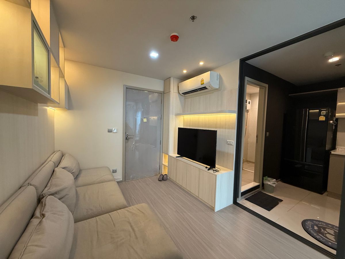For RentCondoLadprao, Central Ladprao : LIFE LADPRAO condo for rent