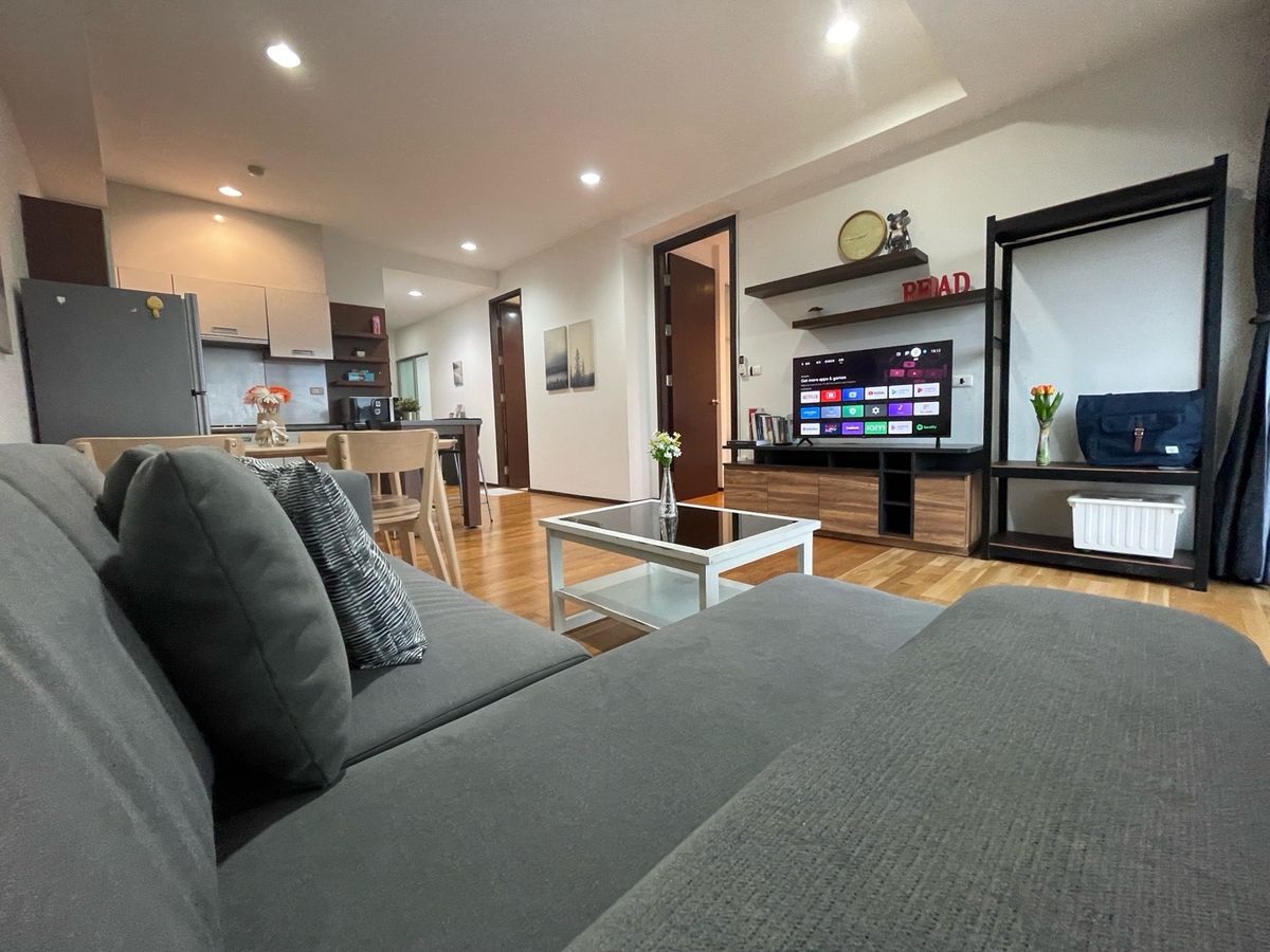 For RentCondoRatchadapisek, Huaikwang, Suttisan : 🔥For Rent Now🔥 Amanta Ratchada, spacious 2-bedroom unit with unobstructed view, fully furnished and ready to move in. Located next to MRT Cultural Centre station.