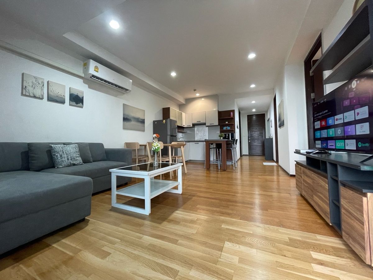 For RentCondoRatchadapisek, Huaikwang, Suttisan : 🔥For Rent Now🔥 Amanta Ratchada, spacious 2-bedroom unit with unobstructed view, fully furnished and ready to move in. Located next to MRT Cultural Centre station.