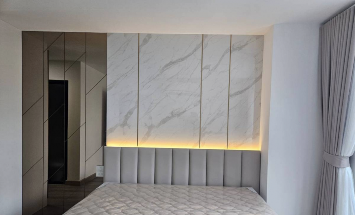 ขายคอนโดอ่อนนุช อุดมสุข : 28/02/2026, รวมค่าโอนขายคอนโด D65 เอกมัย 1 ห้องนอน 46.97 ตร.ม. ใกล้ BTS เริ่ม 3.85 ลบ. พร้อมสระว่ายน้ำ ฟิตเนส รักษาความปลอดภัย 24 ชม. ห้ามพลาด!