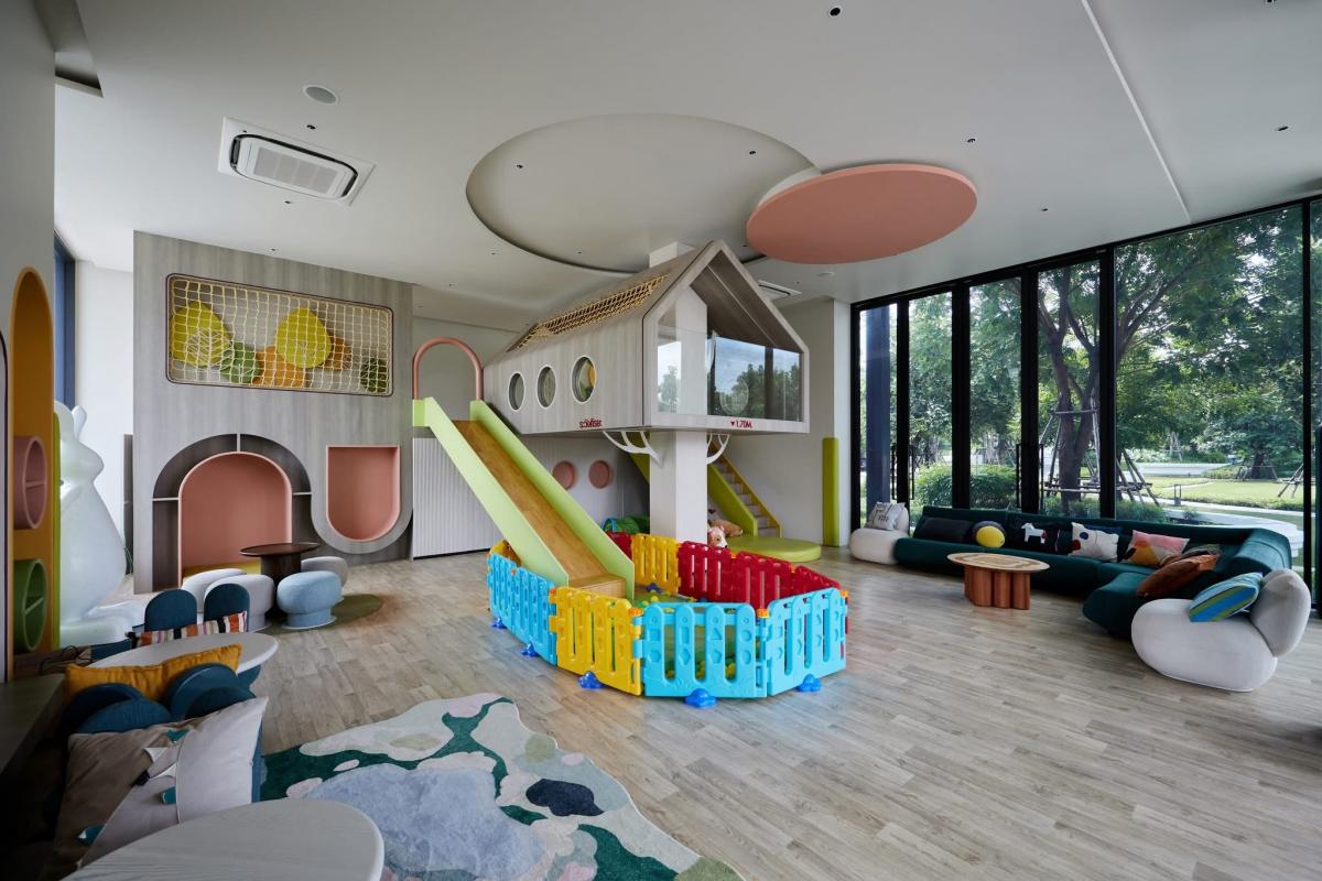 ให้เช่าบ้านสมุทรปราการ สำโรง : 28/02/2026, บ้านหรู 4นอน 5น้ำ มั่นธนา บางนา 240ตรม ใกล้สนามบิน เช่า145,000 ขายเพียง 22.9 ล้าน ตำแหน่งทอง!