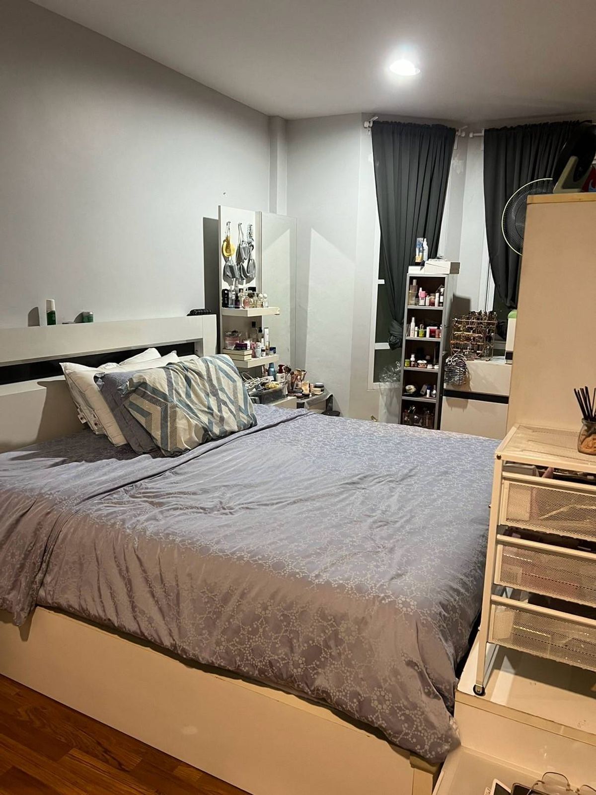 For SaleCondoLadkrabang, Suwannaphum Airport : 4 -story townhome for sale