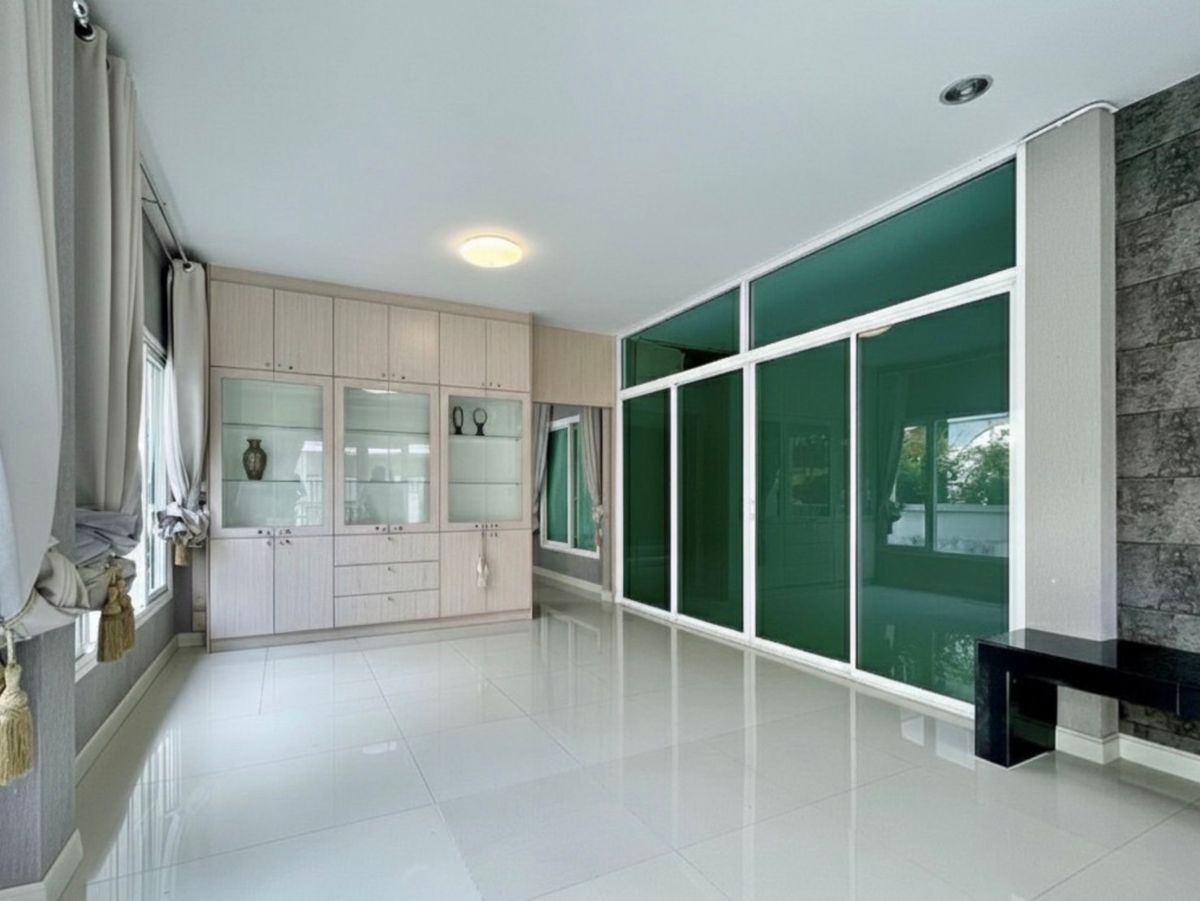 For RentHouseRama5, Ratchapruek, Bangkruai : home on Ratchaphruek Road, 4 bedrooms, 3 bathrooms, newly renovated, can add more furniture 