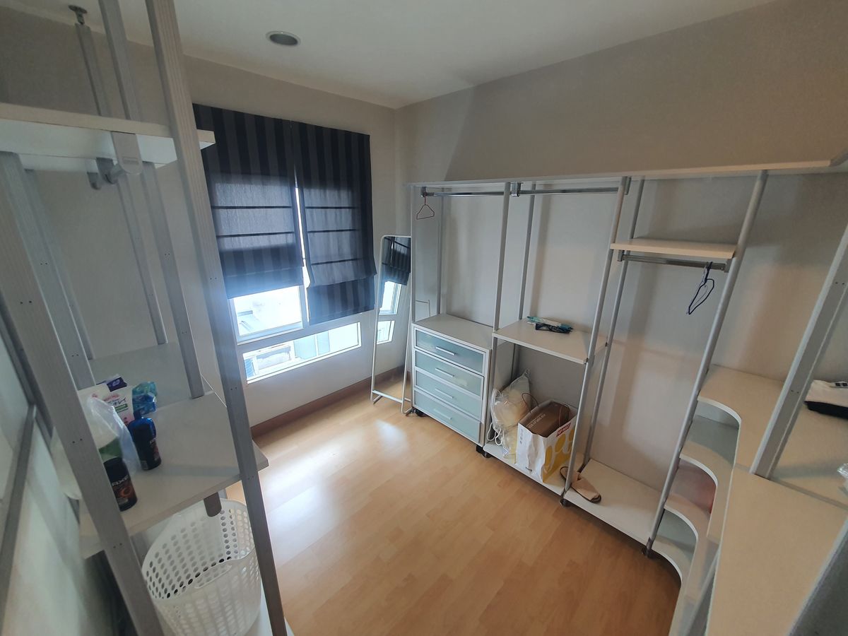 ขายทาวน์โฮมลาดพร้าว101 แฮปปี้แลนด์ : บ้านกลางเมือง ลาดพร้าว 87, ทาวน์โฮม 3 ชั้น, วิวสวน เป็นส่วนตัว ทำเลดี, สไตล์โมเดิร์น ราคาจับต้องได้, ฟังก์ชันครบ หรู คุ้ม พร้อมอยู่ทันที