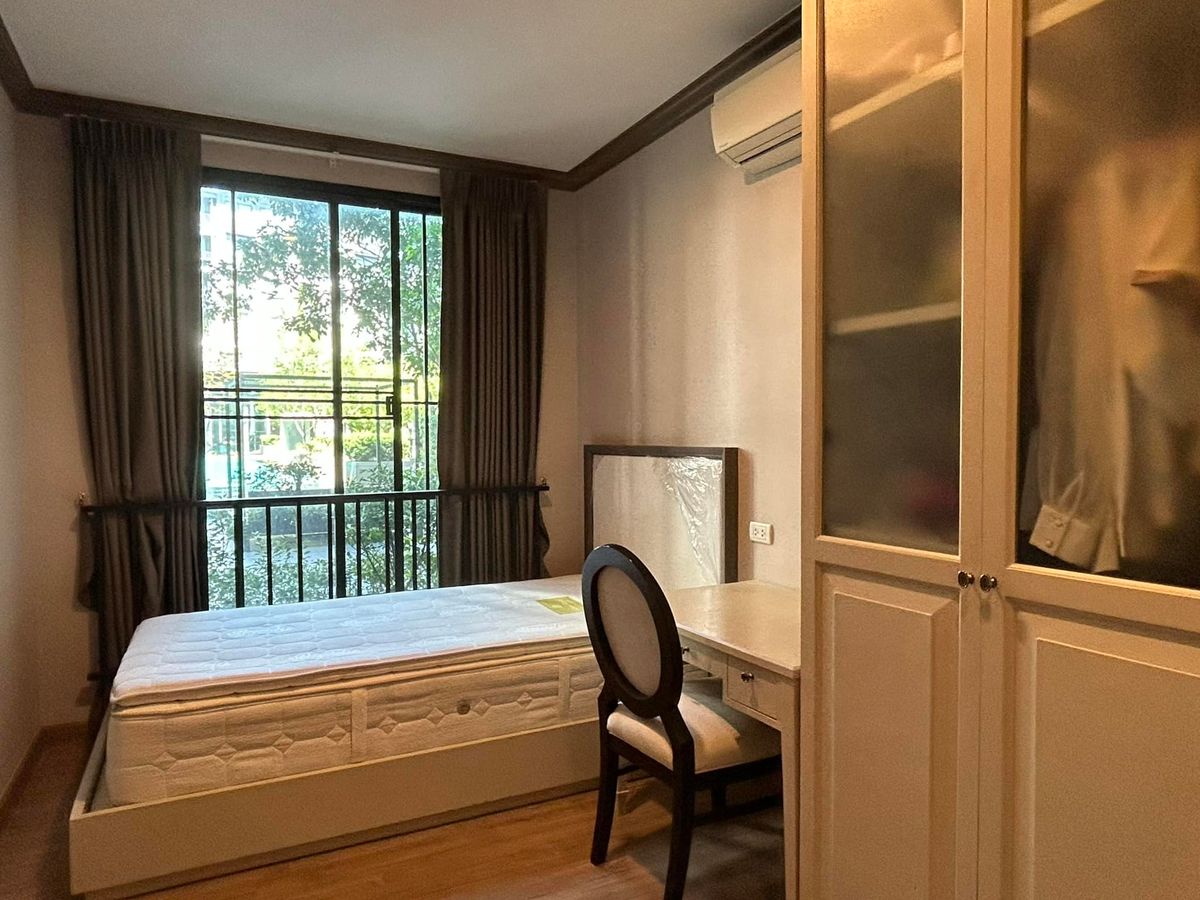 For SaleCondoSiam Paragon ,Chulalongkorn,Samyan : The Reserve Kasemsan 3【𝐒𝐄𝐋𝐋 & 𝐑𝐄𝐍𝐓】🔥Classic-style 2-bedroom unit with spacious living space and bathtub! Near BTS National Stadium🔥  Contact Line ID: @hacondo