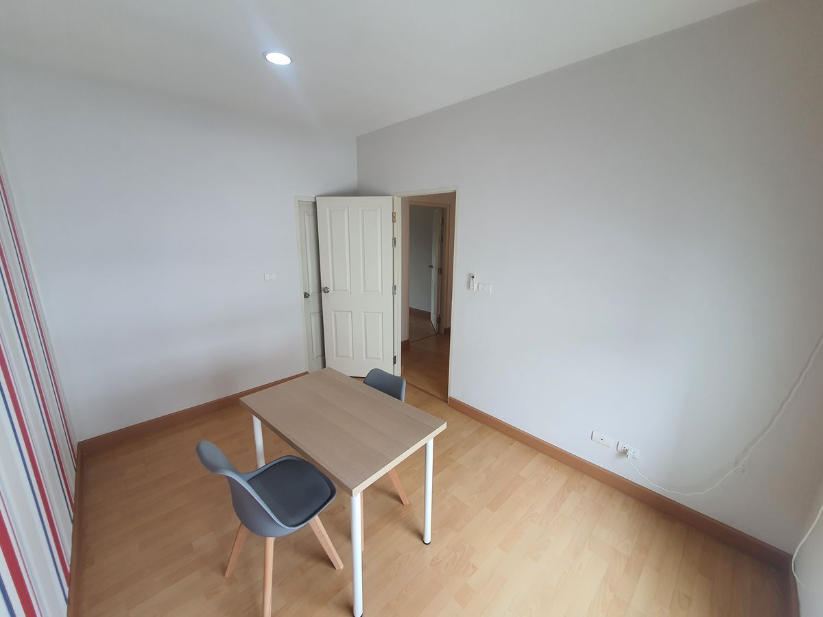 ขายทาวน์โฮมลาดพร้าว101 แฮปปี้แลนด์ : บ้านกลางเมือง ลาดพร้าว 87, ทาวน์โฮม 3 ชั้น, วิวสวน เป็นส่วนตัว ทำเลดี, สไตล์โมเดิร์น ราคาจับต้องได้, ฟังก์ชันครบ หรู คุ้ม พร้อมอยู่ทันที