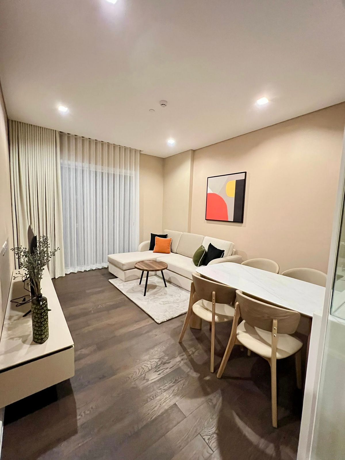 For RentCondoLadprao, Central Ladprao : Condo for rent, The Saint Residences, Lat Phrao 2 Bedrooms, 2 Bathrooms, Equipment Room, beautiful view, Condo for RENT 40K.