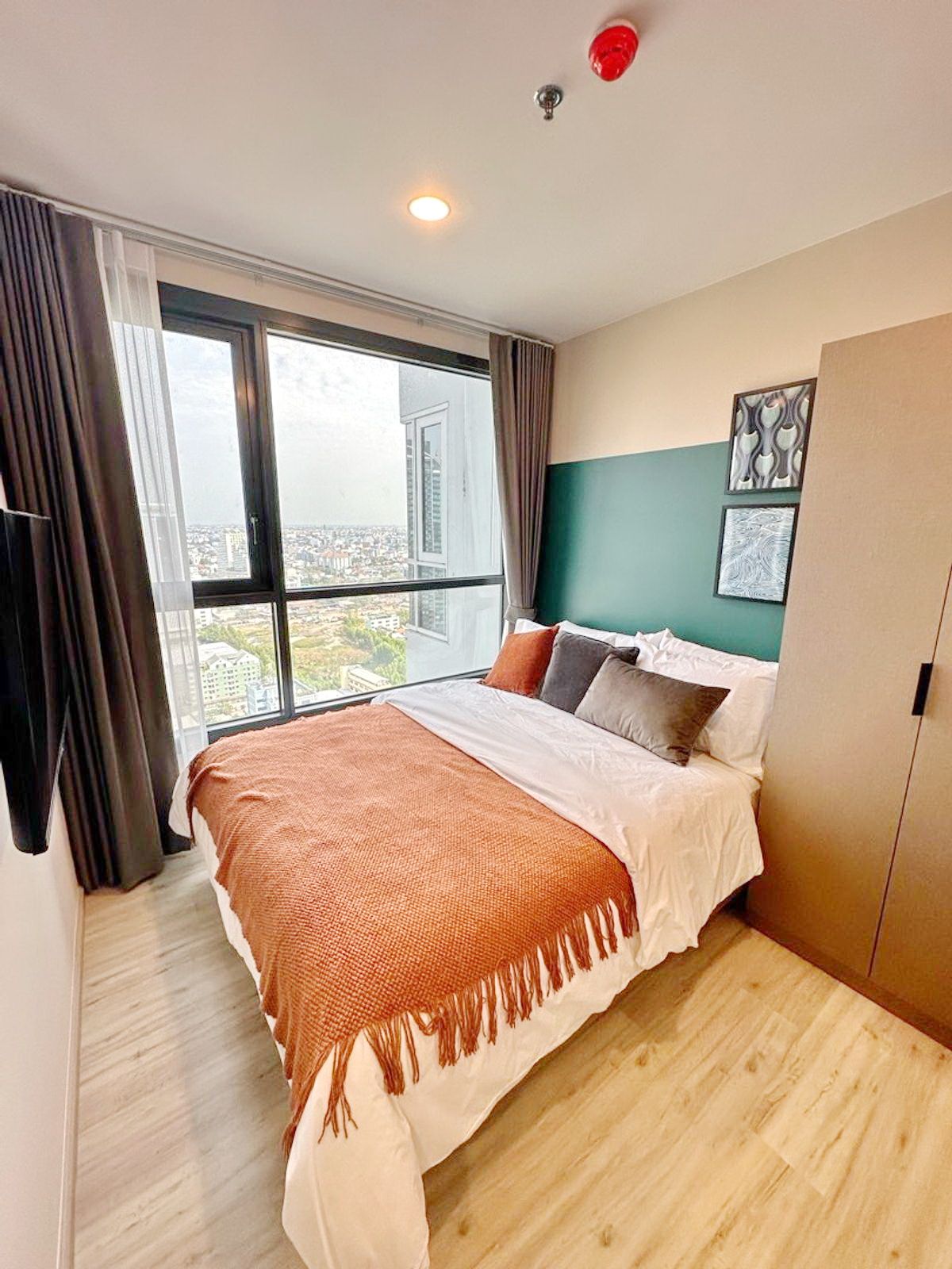 For RentCondoRatchadapisek, Huaikwang, Suttisan : 9609♛ Rent 1 bedroom ♙ XT Huai Khwang ♜ next to Huai Khwang MRT ∞099-5919653,065-9423251